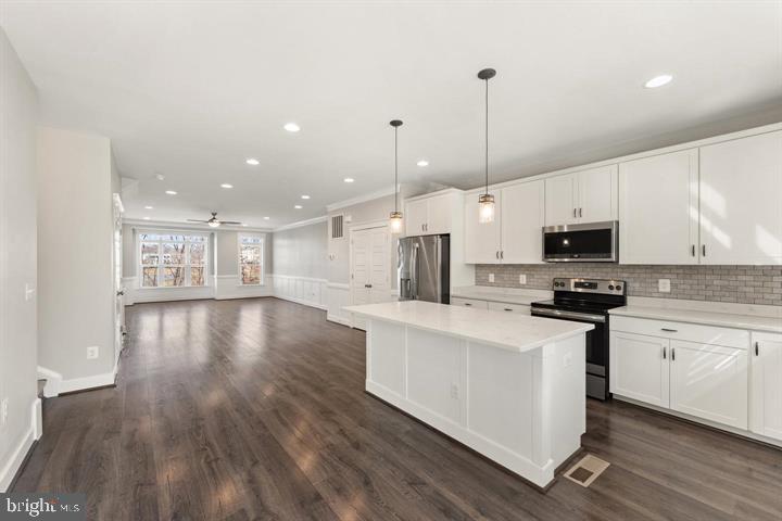 MAYFAIR - Residential