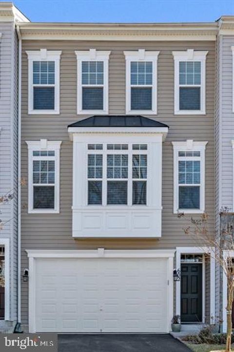 602 SAVILE ROW TERRACE PURCELLVILLE VA 20132