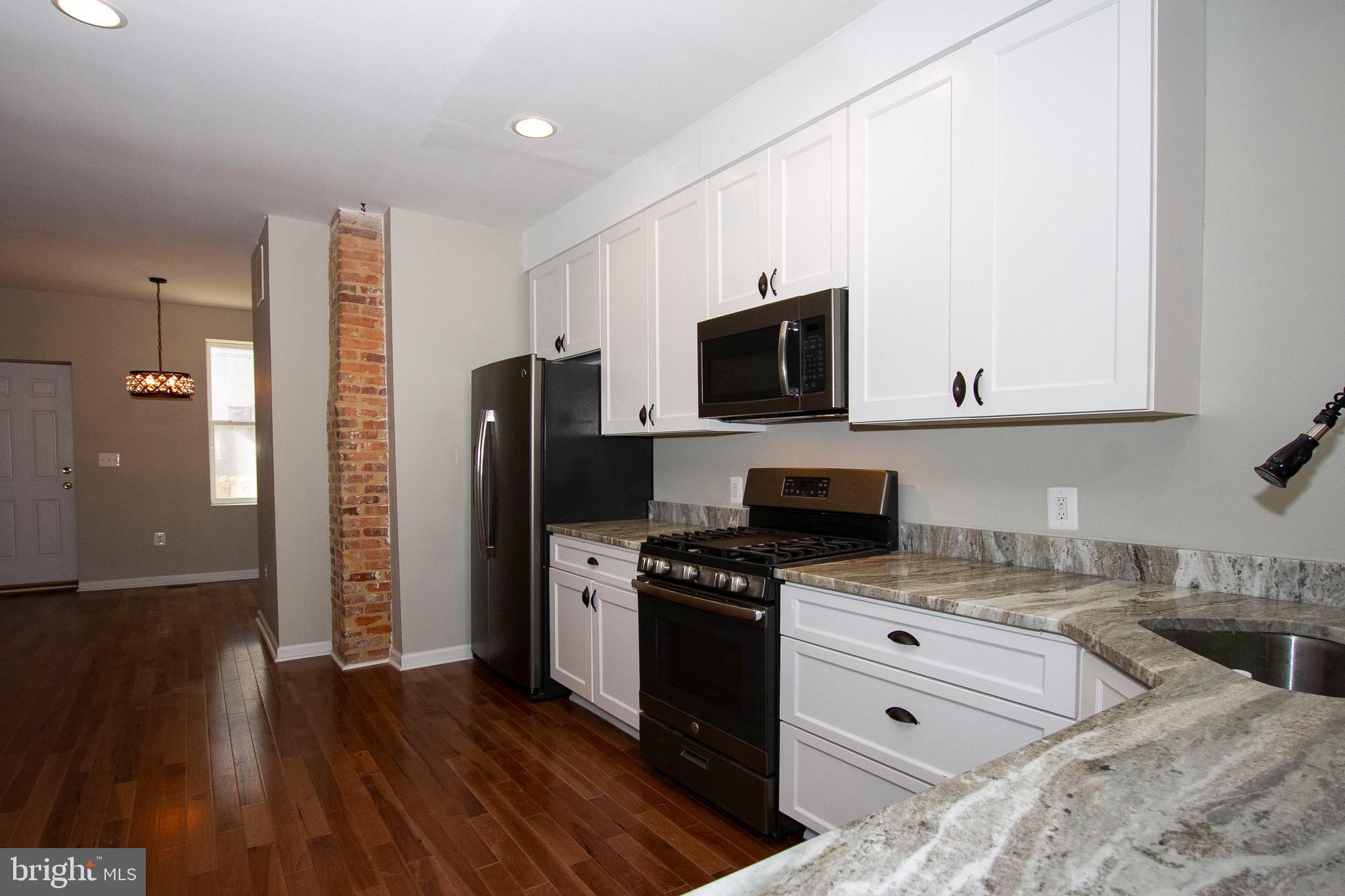 BARCLAY - Residential