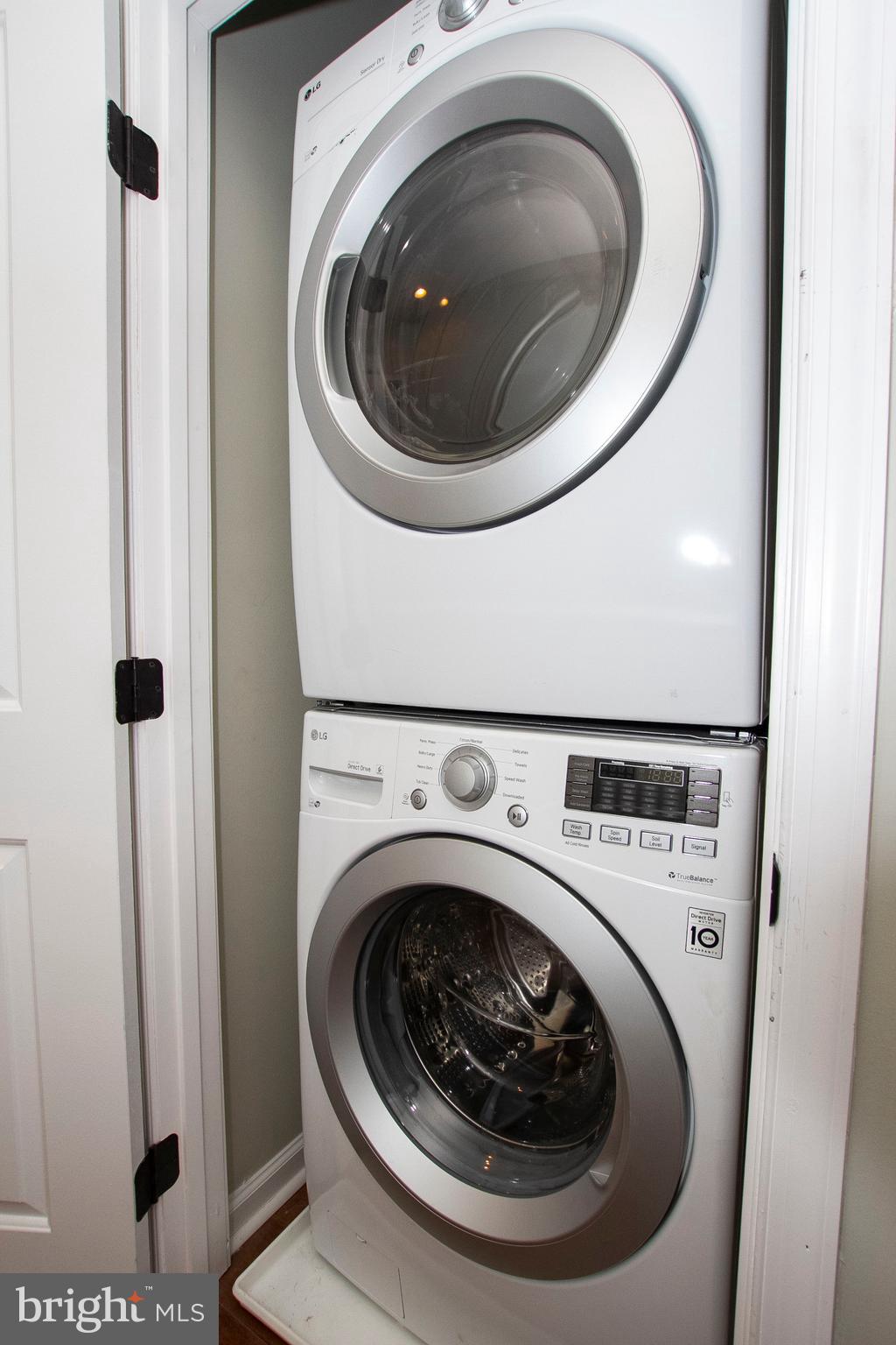 BARCLAY - Residential