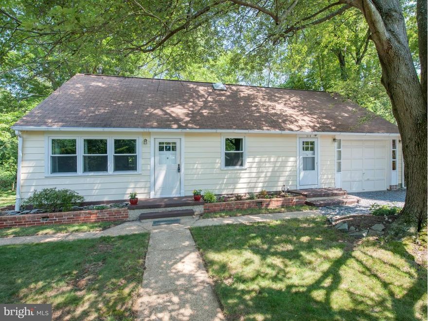 Move-in-Ready! Beautifully upgraded 4 BR-2.5 Bathroom Cape Cod features a brand new kitchen w/granite countertops & stainless appliances, fresh paint throughout, new &/or refinished floors & carpets, updated bathrooms. Large, private back yard and oversized 1 car garage. Sought after school district.  If you enjoy boating, the Belvedere Yacht Club is w/in walking distance-at end of Alameda Pkwy.