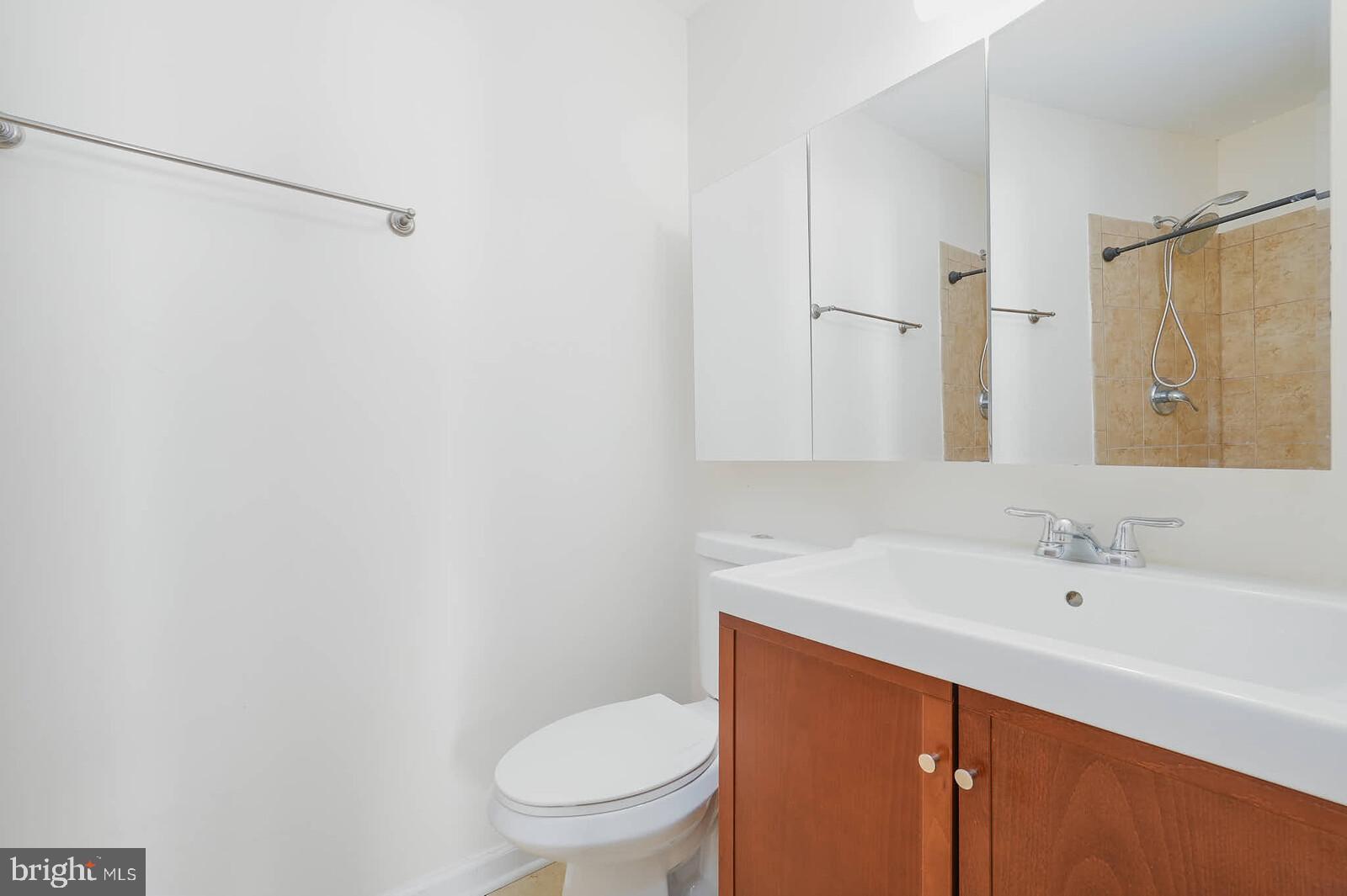 GERMANTOWN VIEW - Residential