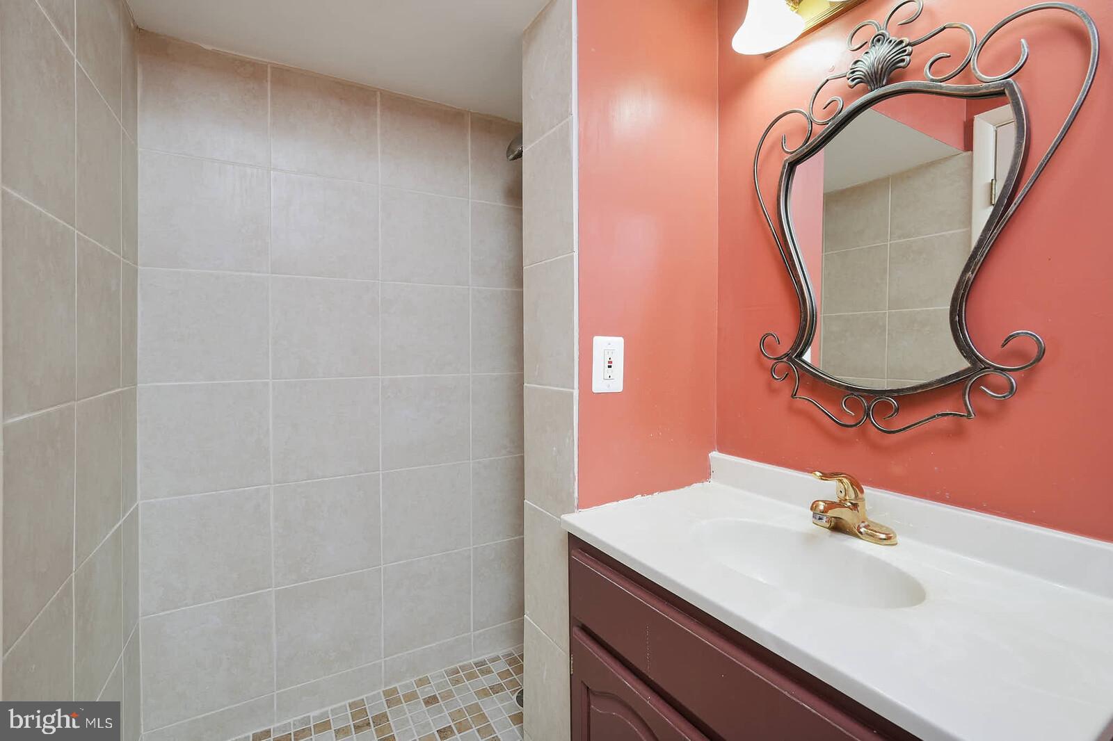 GERMANTOWN VIEW - Residential