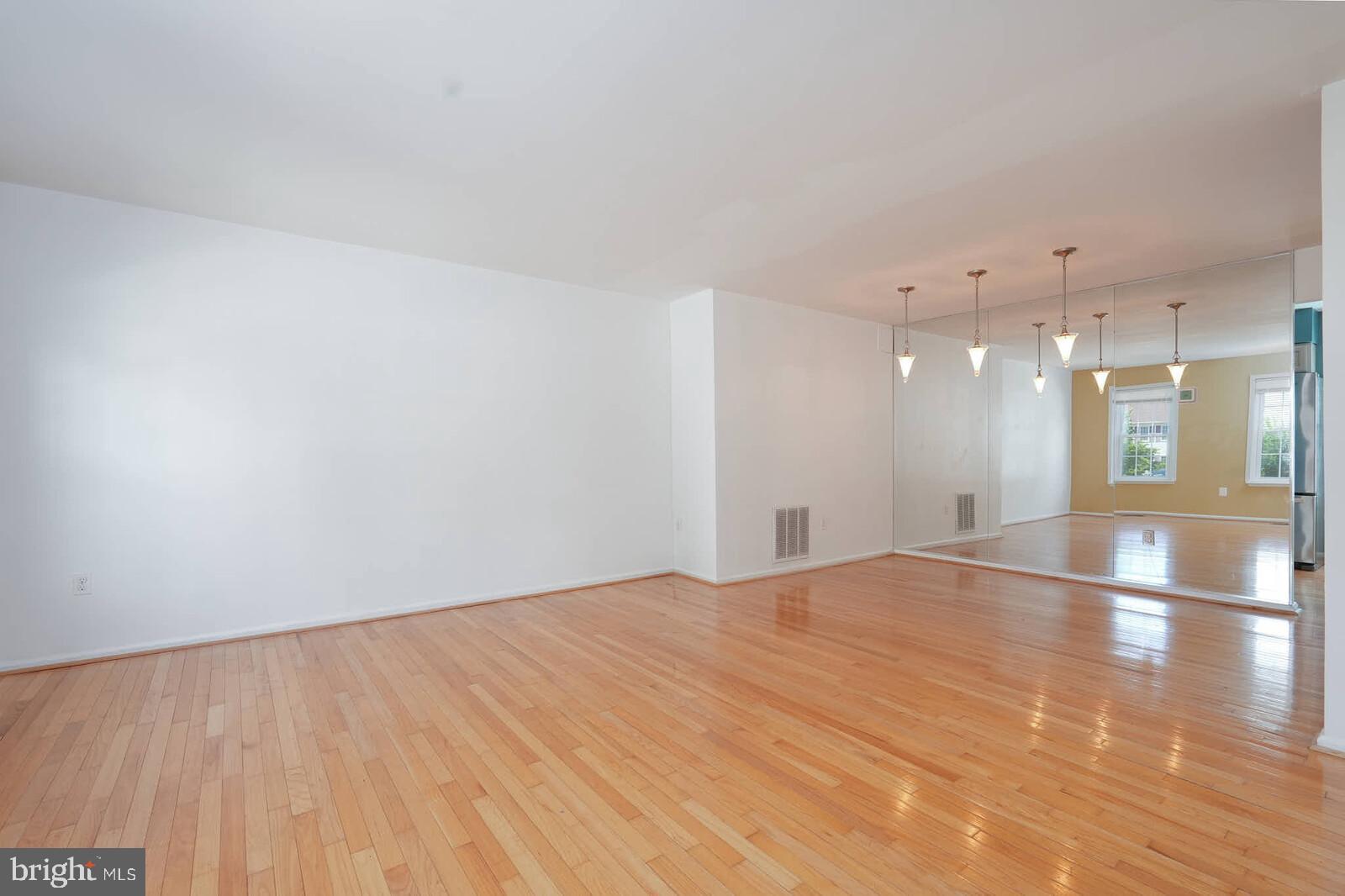 GERMANTOWN VIEW - Residential