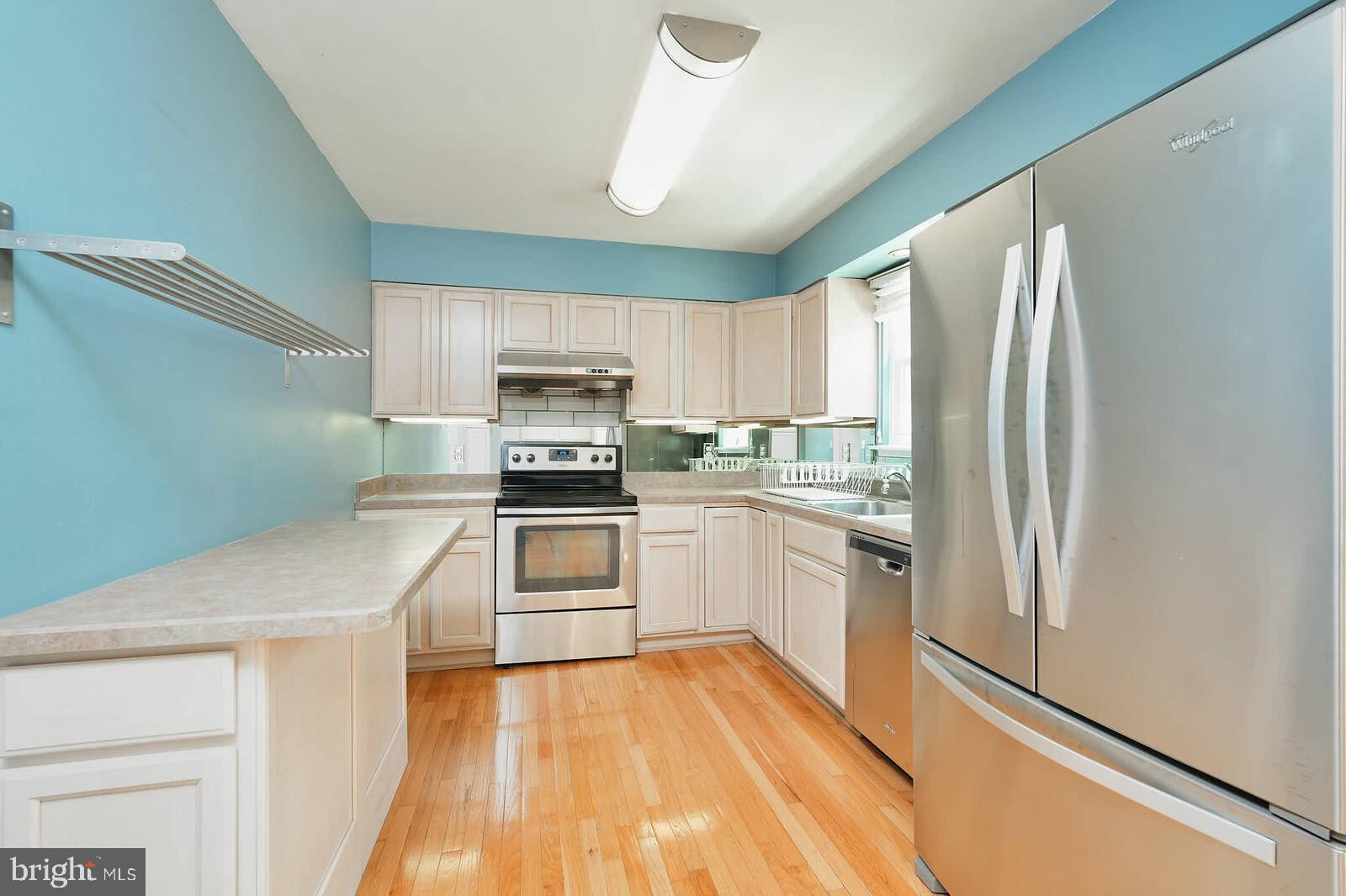 GERMANTOWN VIEW - Residential