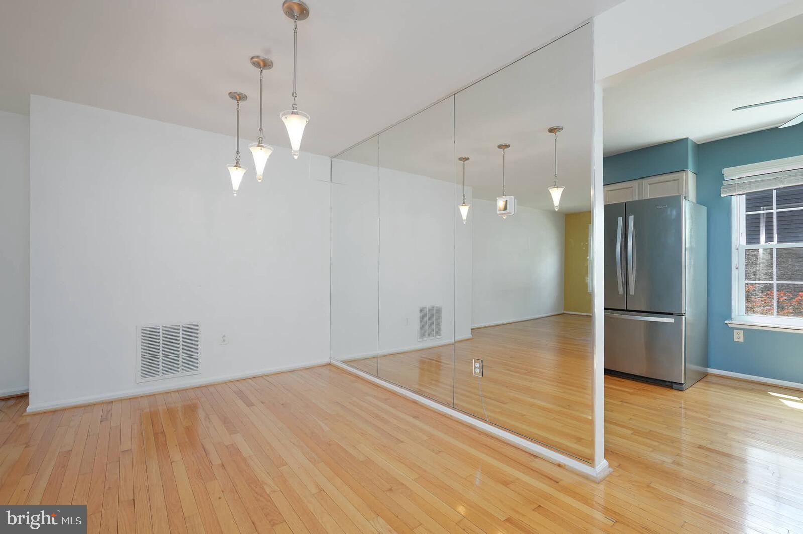 GERMANTOWN VIEW - Residential