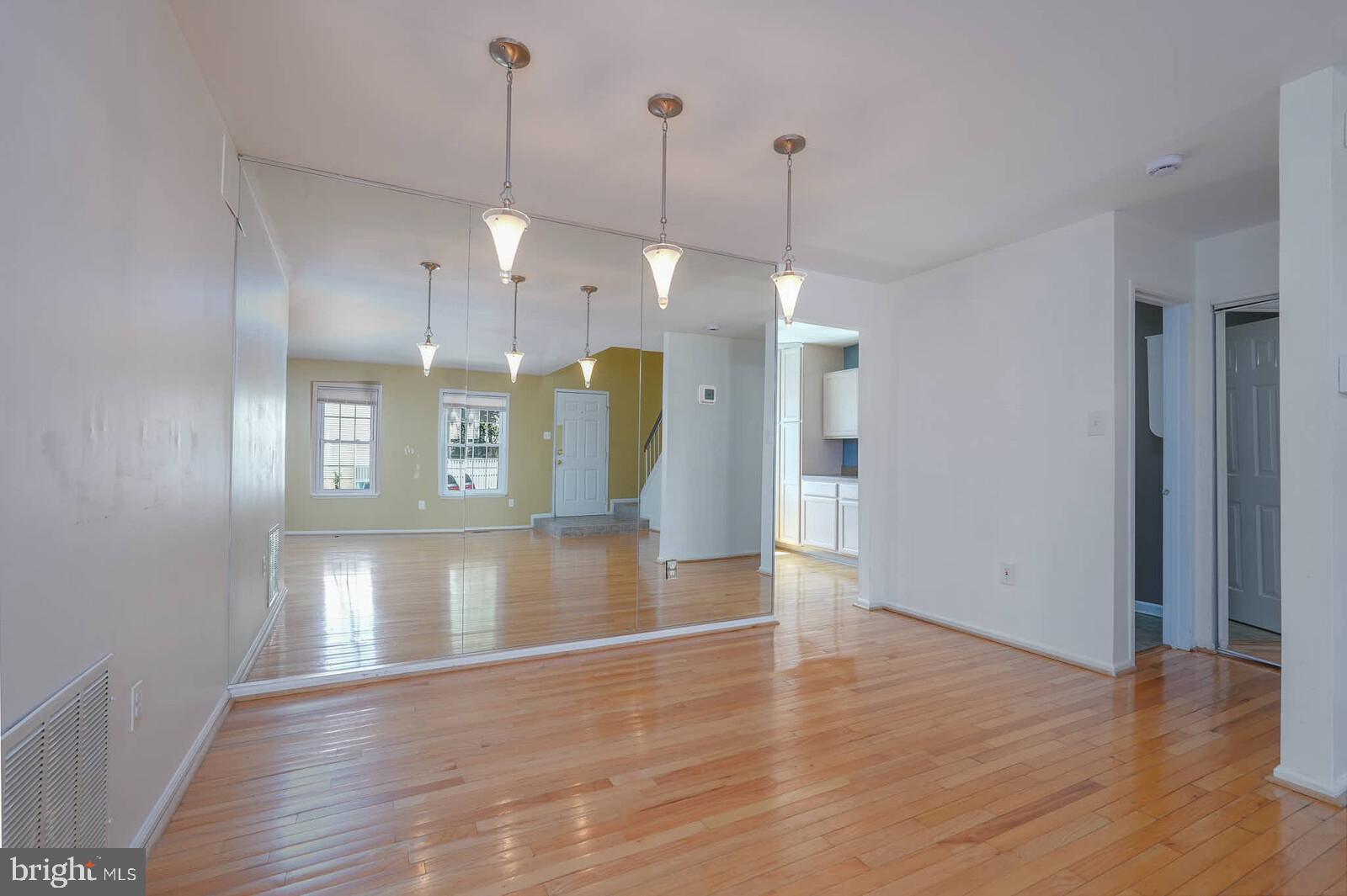 GERMANTOWN VIEW - Residential