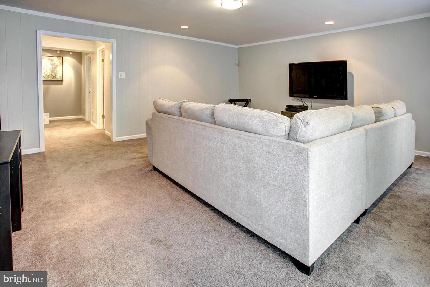 GERMANTOWN VIEW - Residential