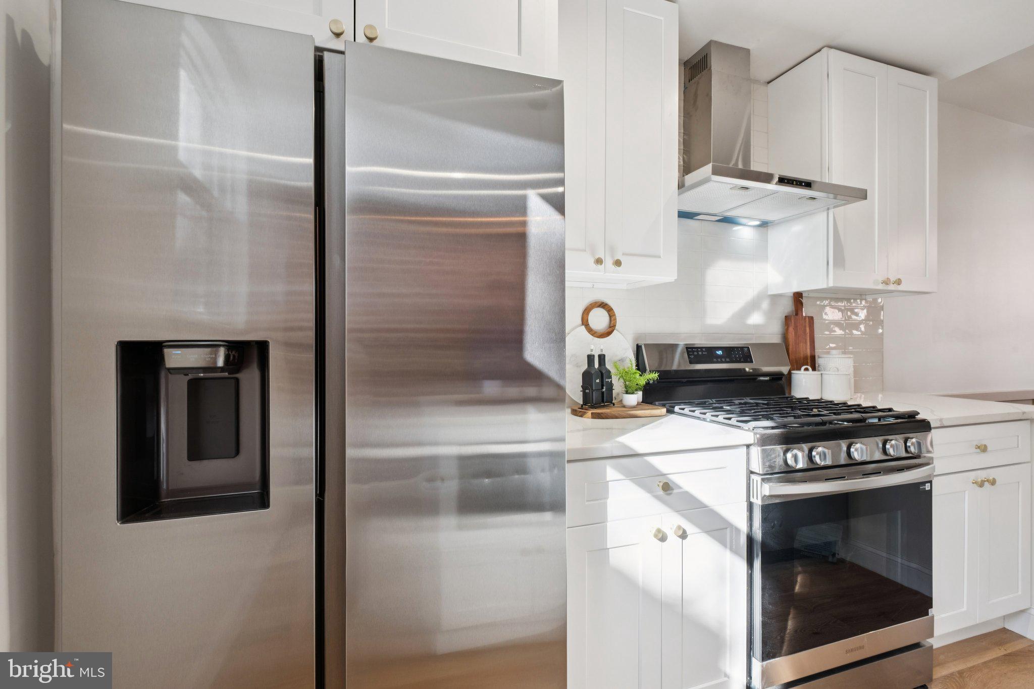 OLDE KENSINGTON - Residential