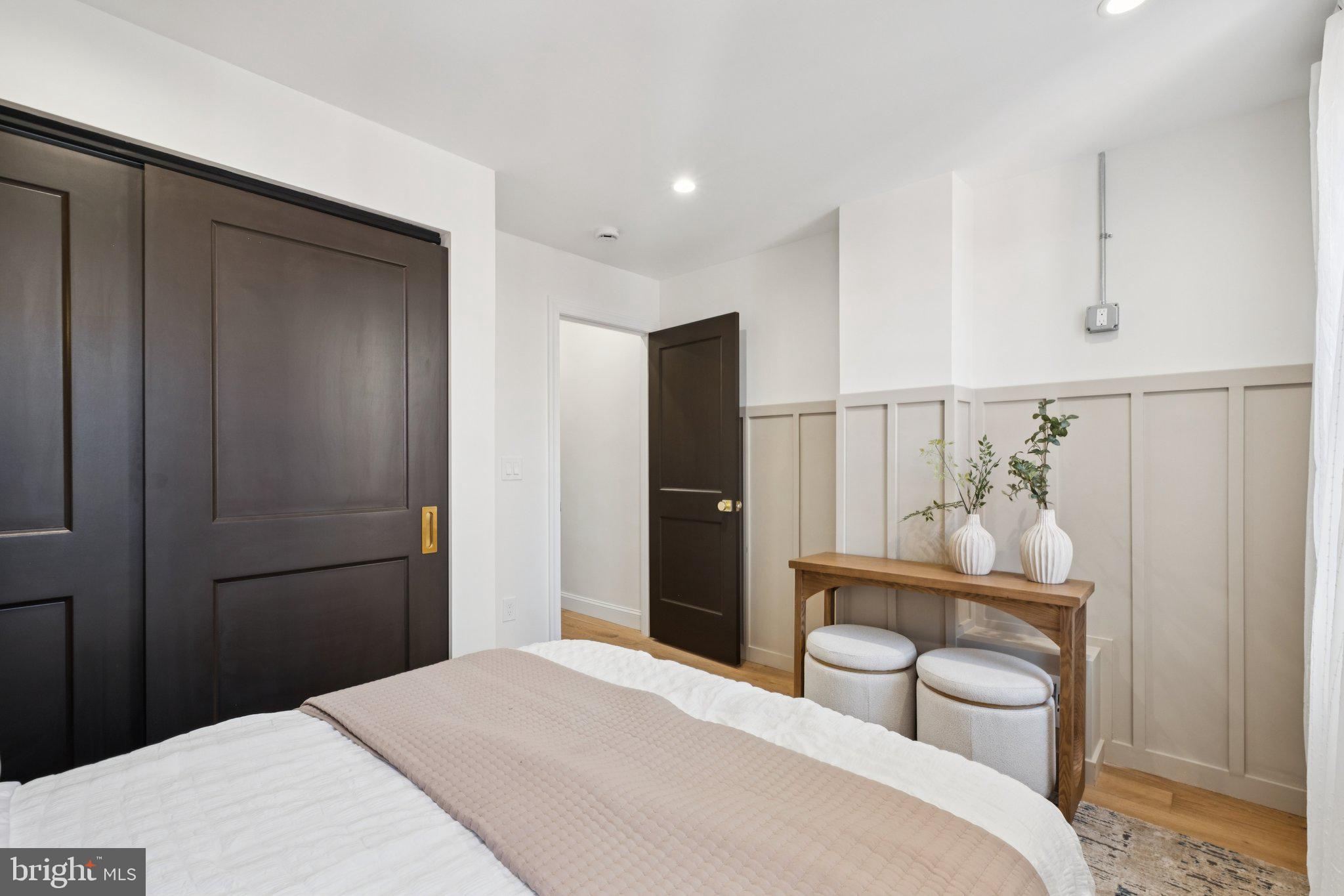 OLDE KENSINGTON - Residential