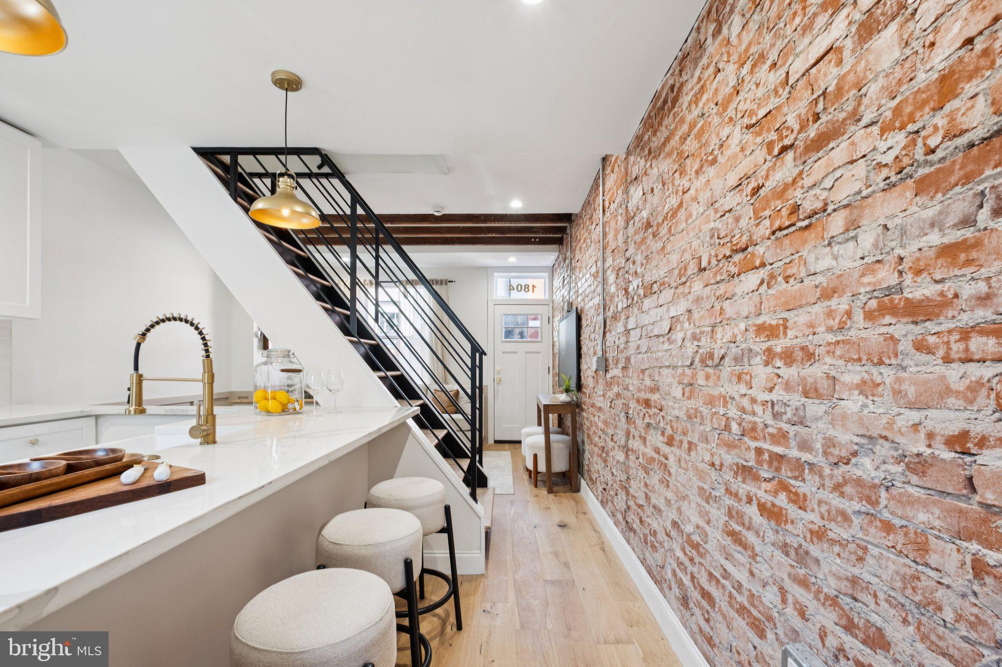 OLDE KENSINGTON - Residential