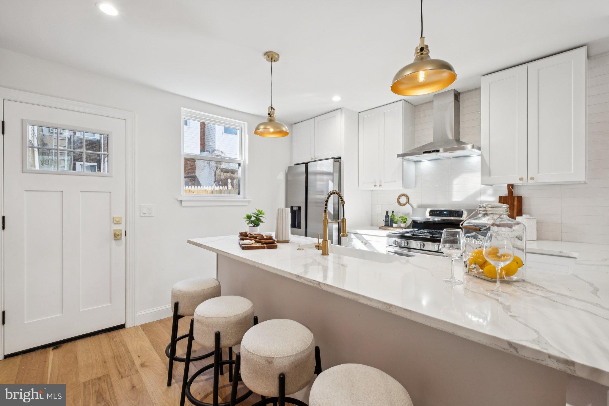 OLDE KENSINGTON - Residential