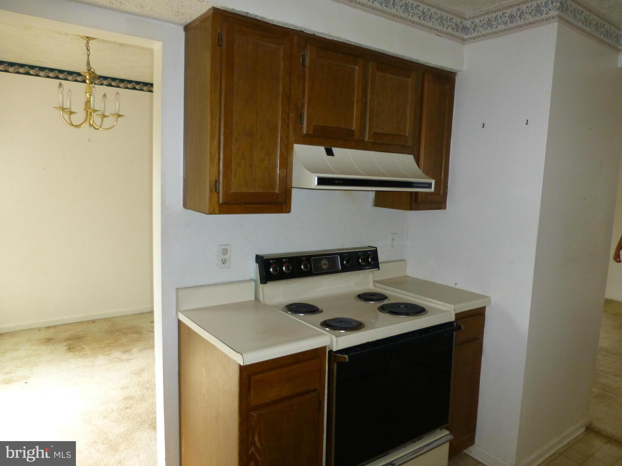 WAKEFIELD VILLAGE - Residential