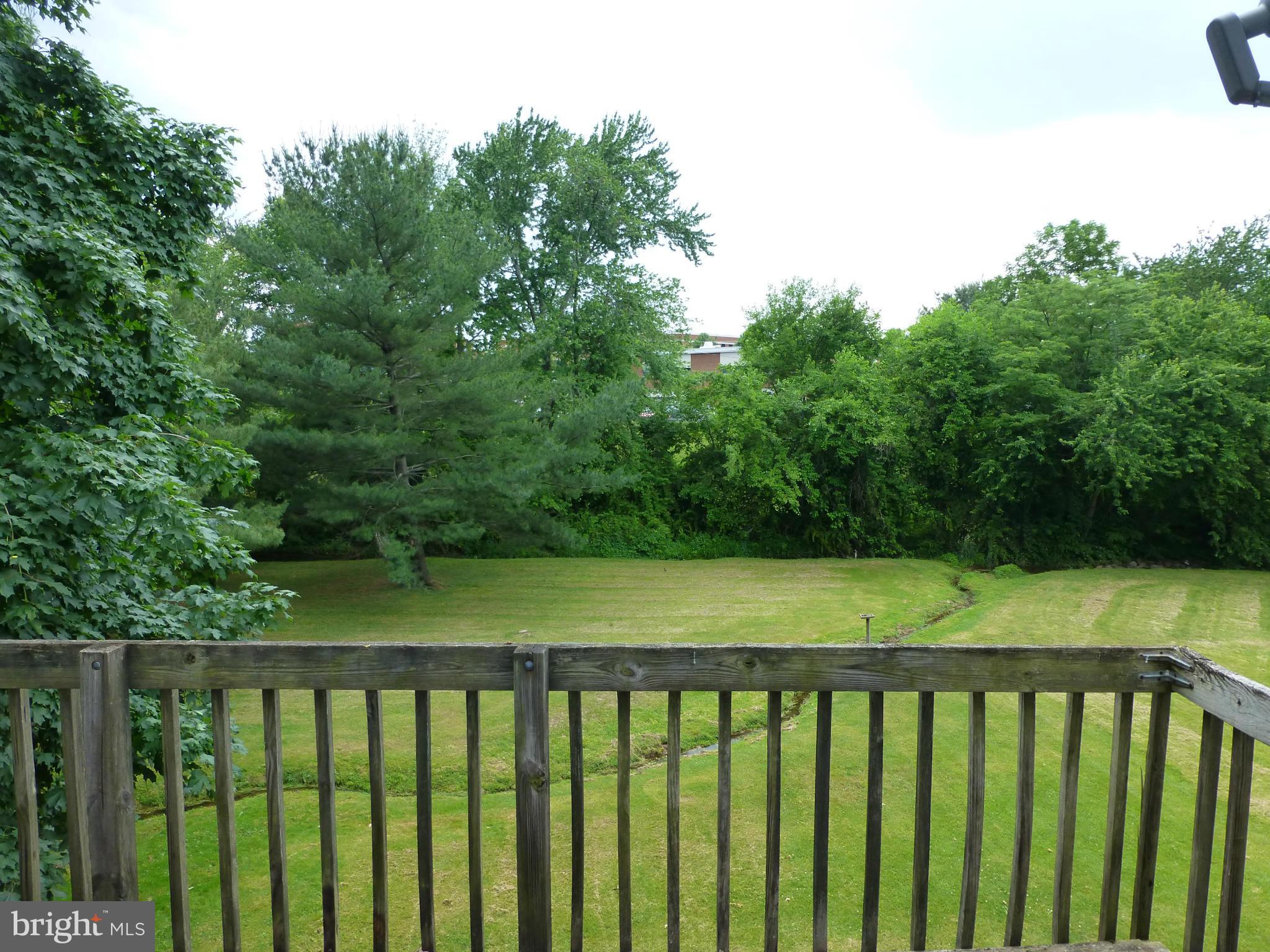 WAKEFIELD VILLAGE - Residential