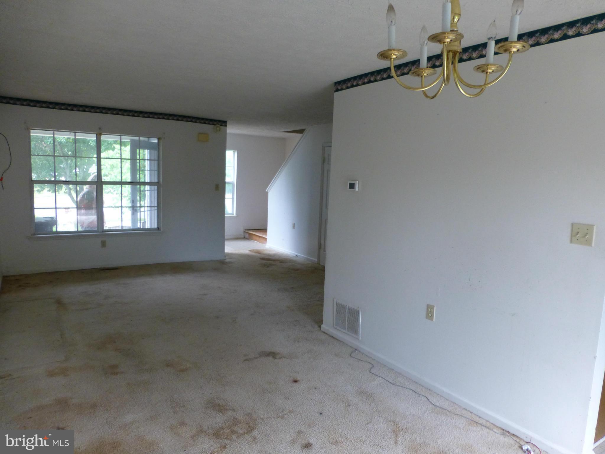 WAKEFIELD VILLAGE - Residential