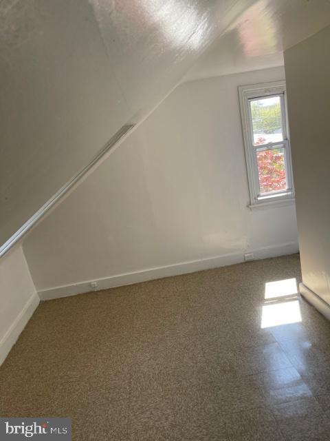 OLNEY - Commercial Sale