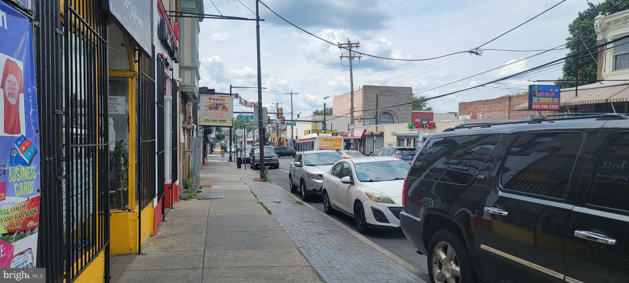 OLNEY - Commercial Sale