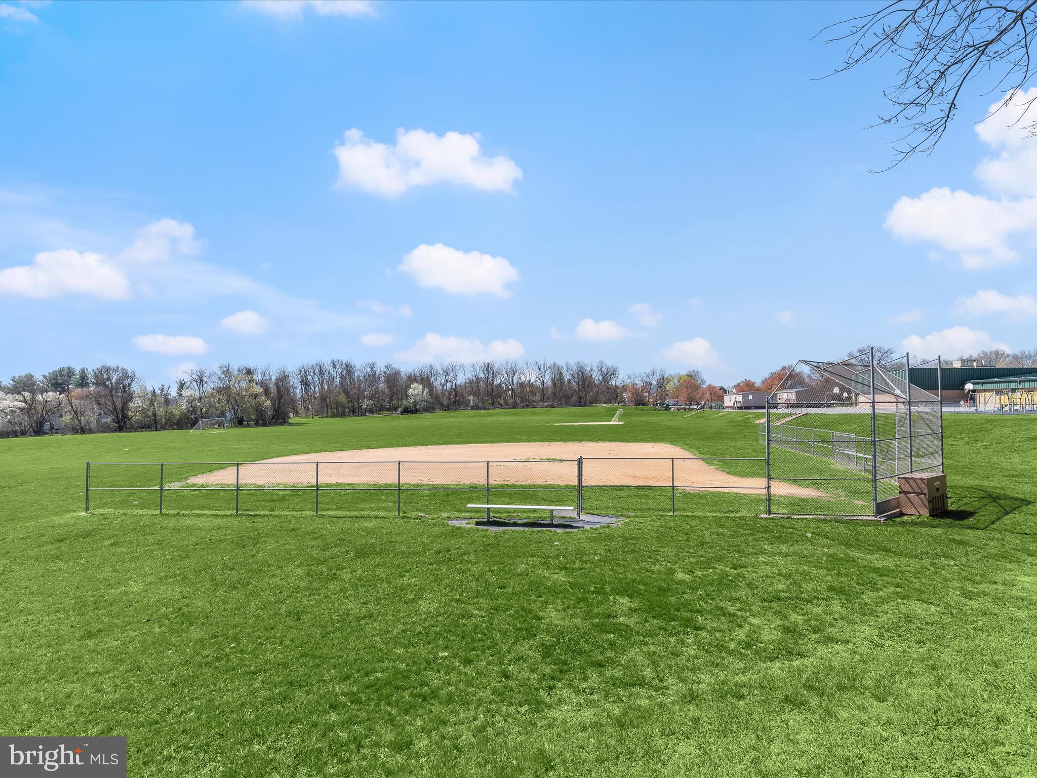 TREOVER CONDOMINIUM - Residential