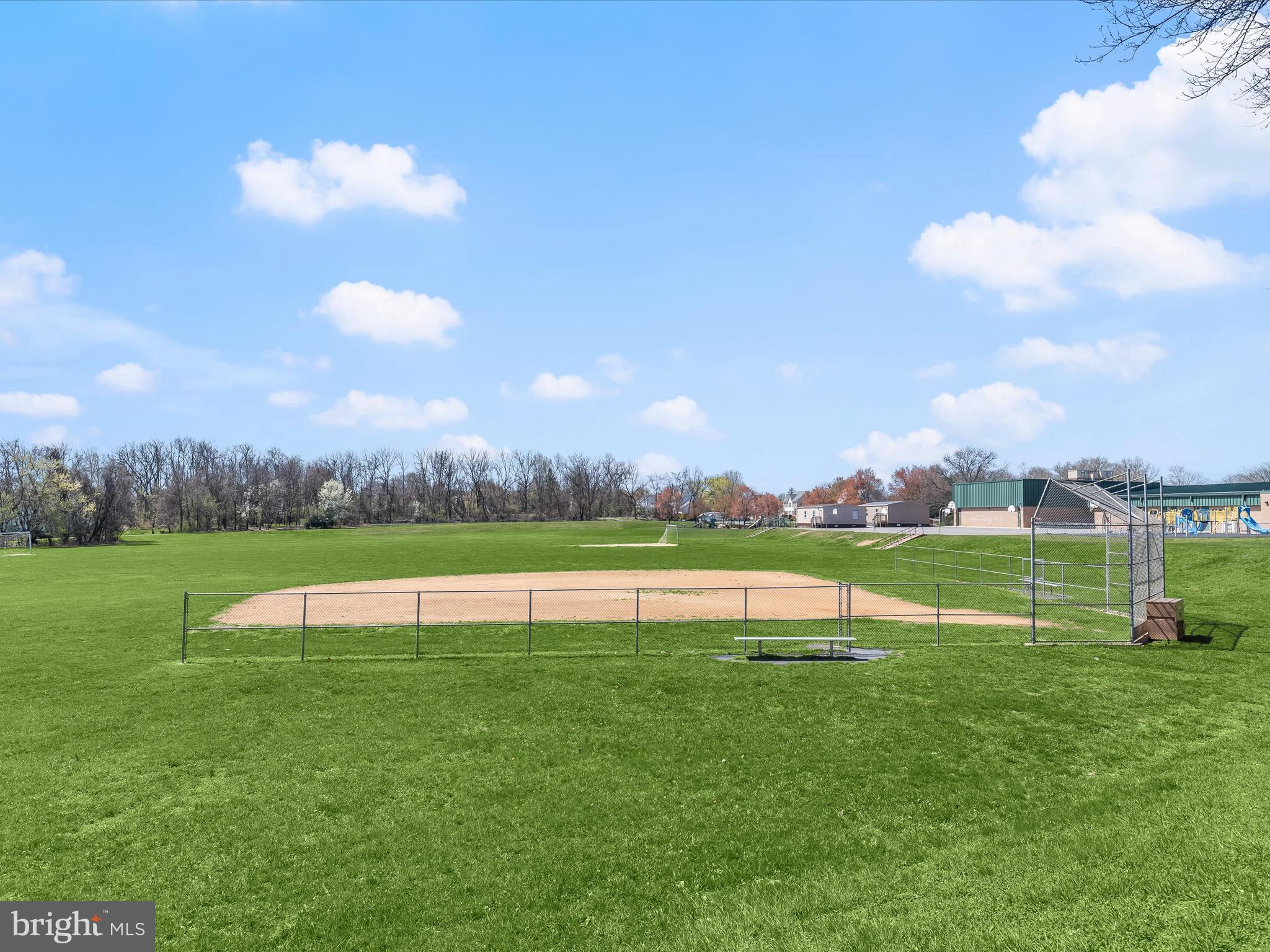 TREOVER CONDOMINIUM - Residential