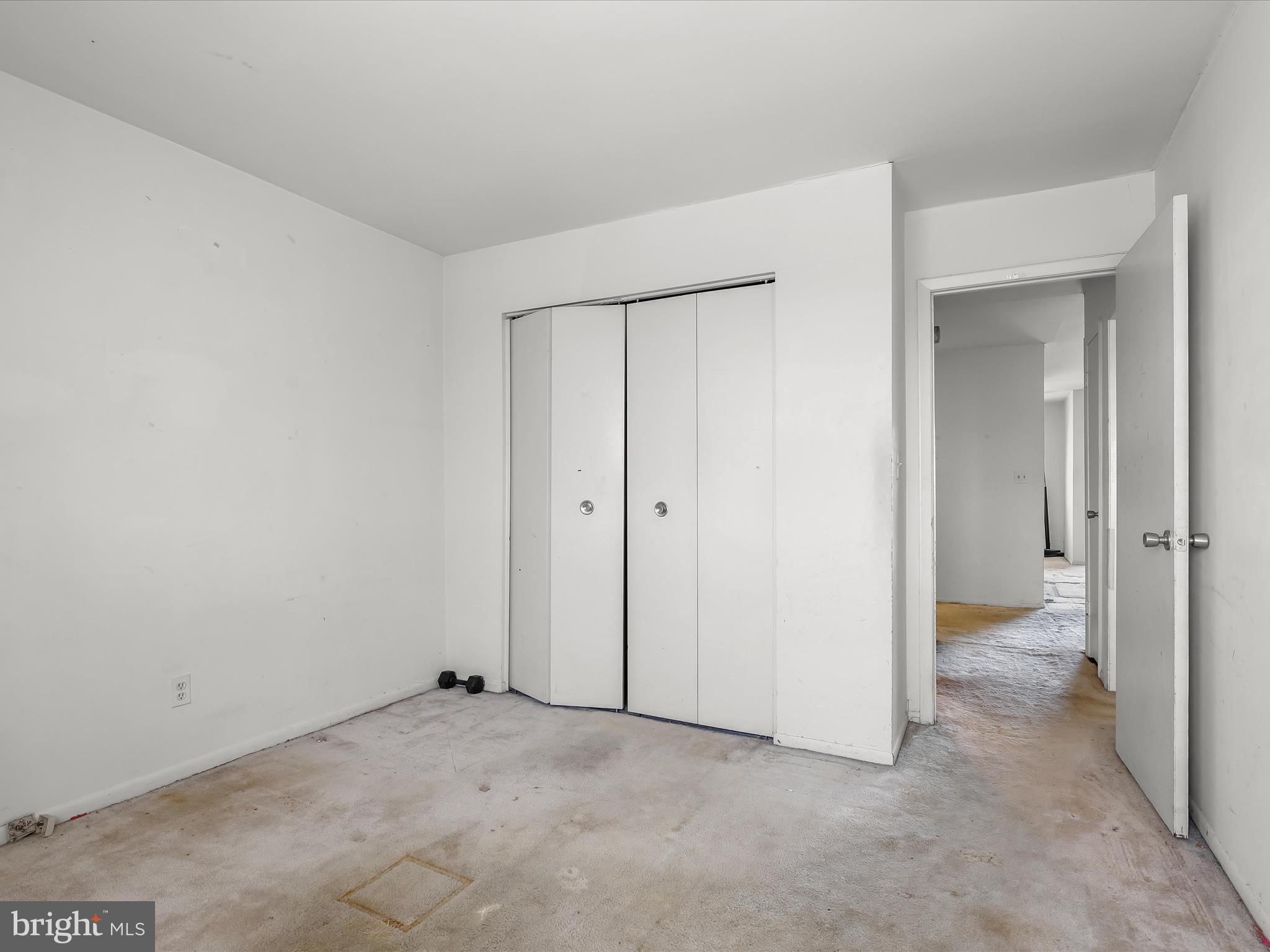 TREOVER CONDOMINIUM - Residential