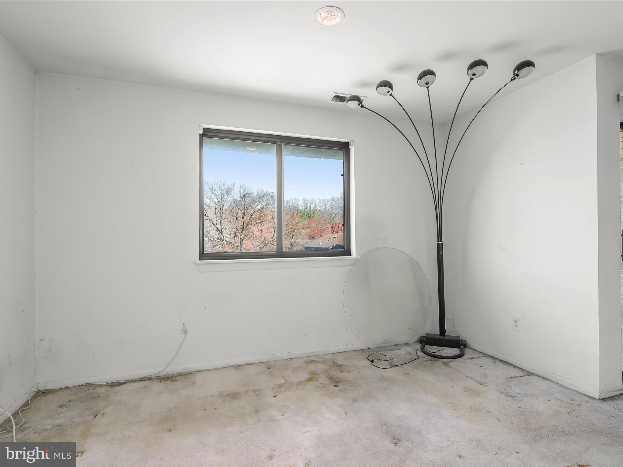 TREOVER CONDOMINIUM - Residential