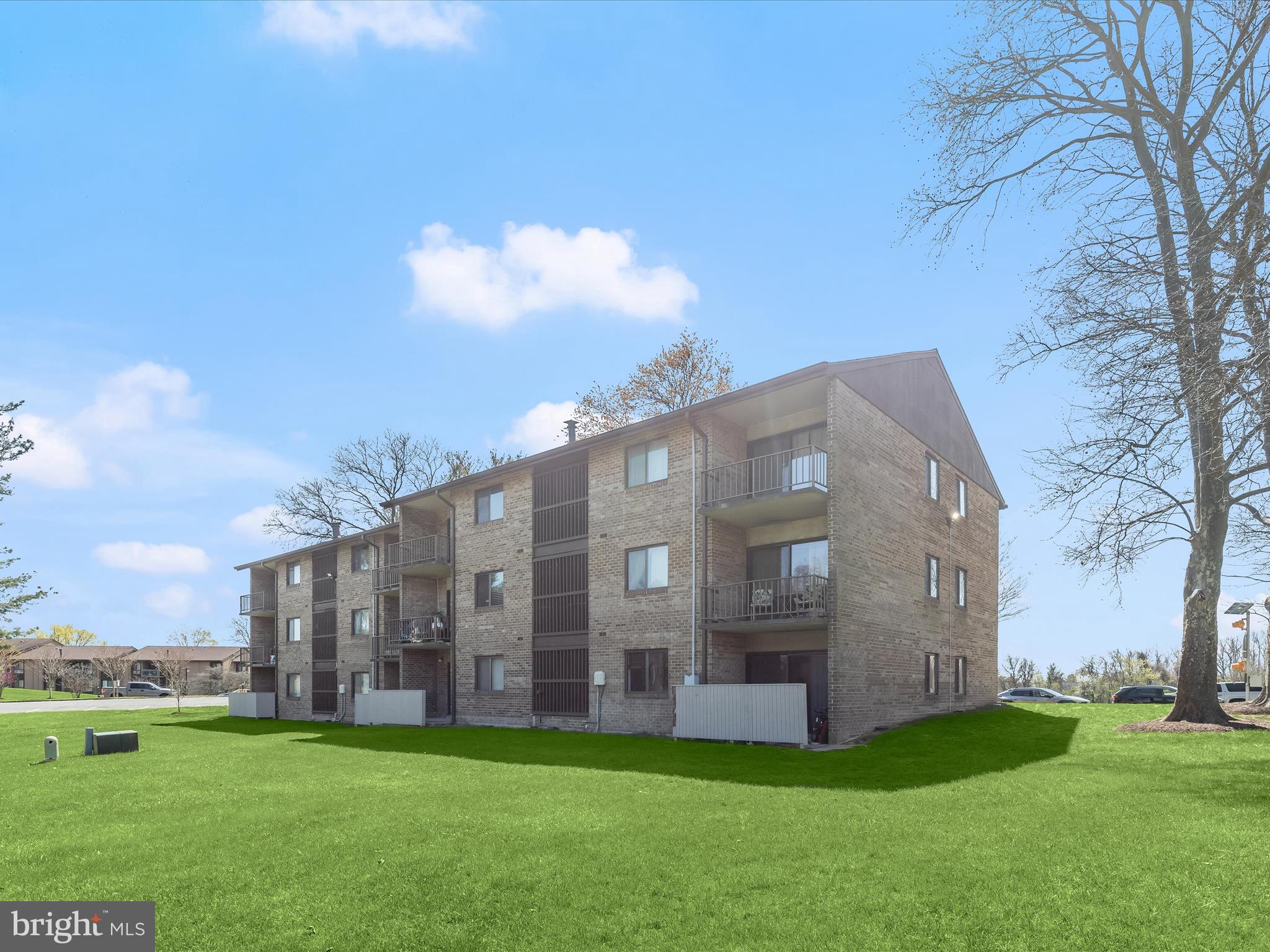 TREOVER CONDOMINIUM - Residential