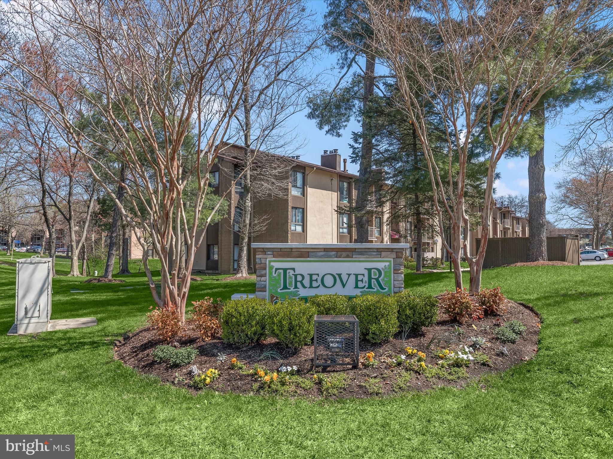 TREOVER CONDOMINIUM - Residential