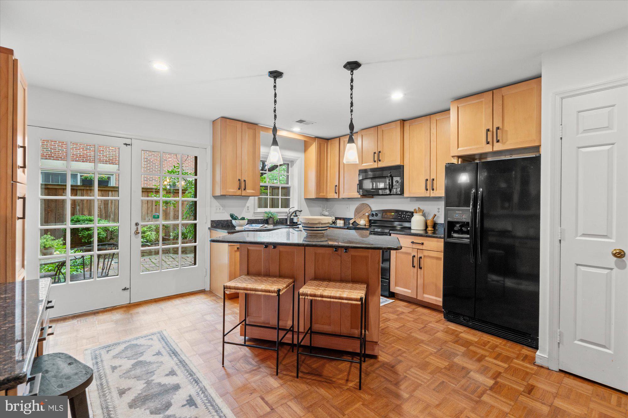 NETHERGATE - Residential