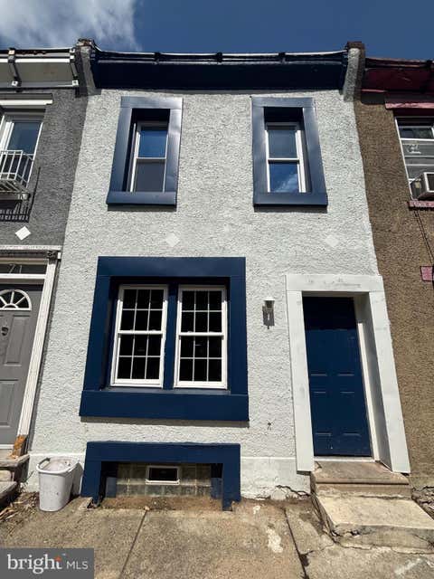 Townhouse For Sale - 73 E Cosgrove Street<br/> PHILADELPHIA, PA 19144