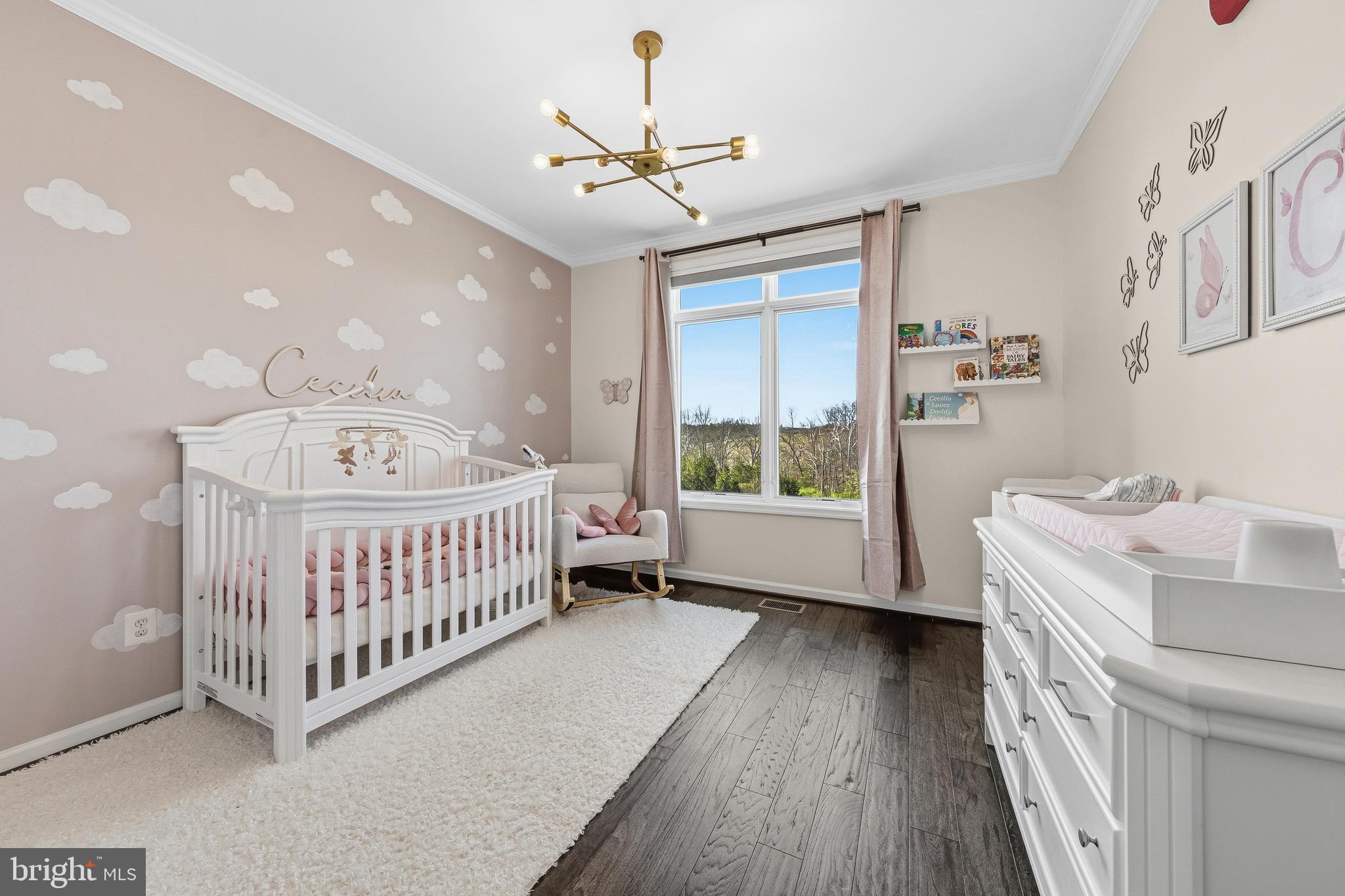 LOFTS AT VILLAGE WALK - Residential