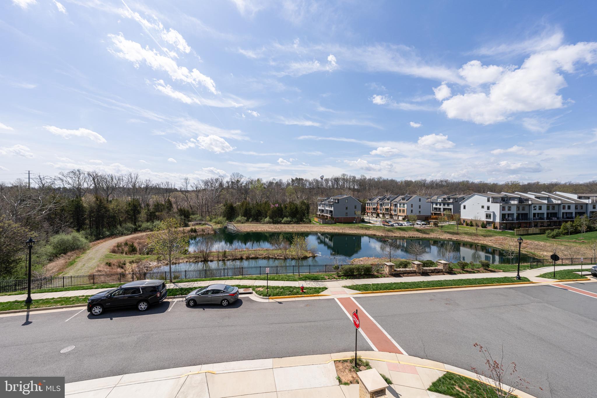 LOFTS AT VILLAGE WALK - Residential