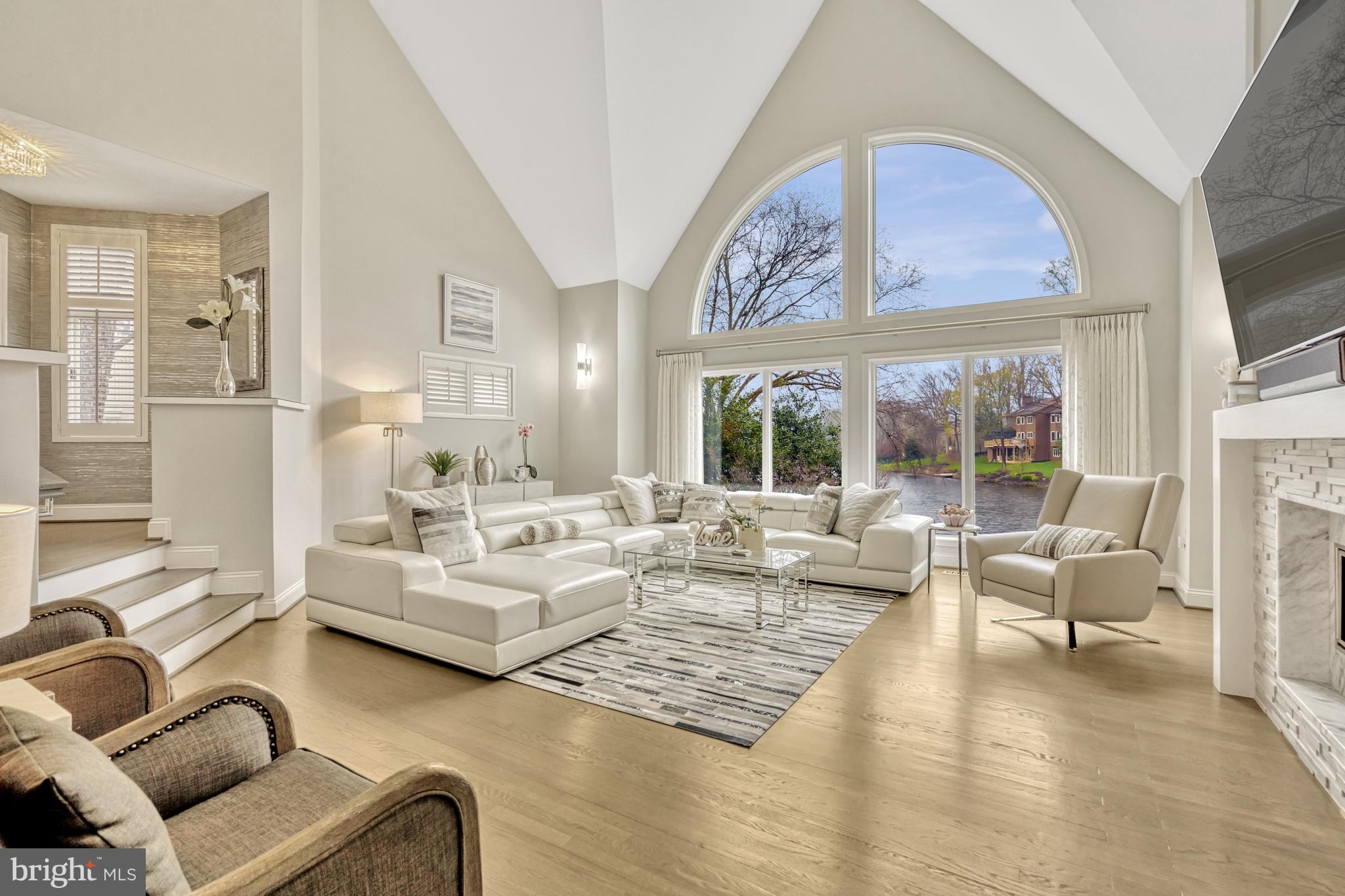 RESTON - Residential