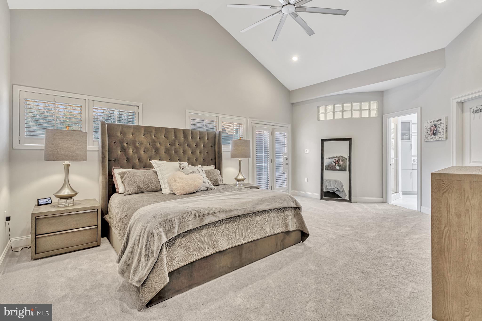 RESTON - Residential