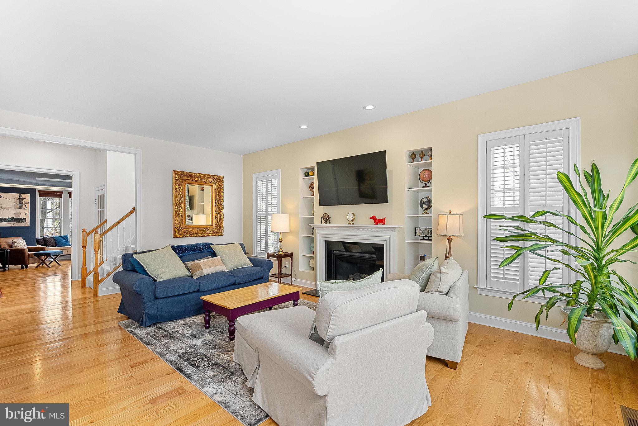 LANSDOWNE ON THE POTOMAC - Residential