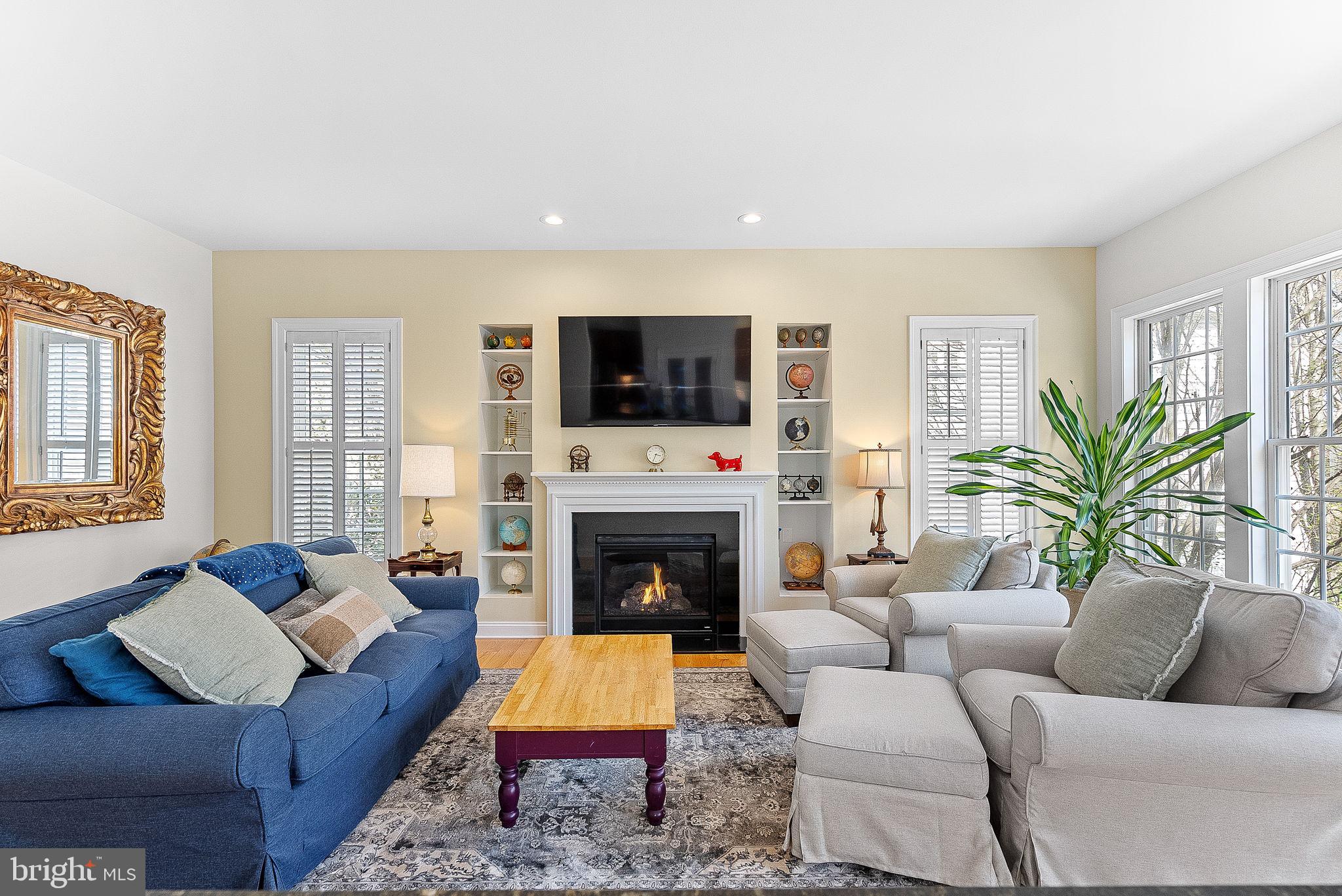 LANSDOWNE ON THE POTOMAC - Residential