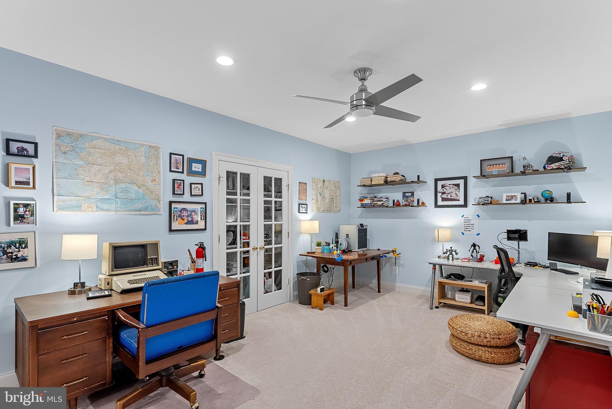 LANSDOWNE ON THE POTOMAC - Residential