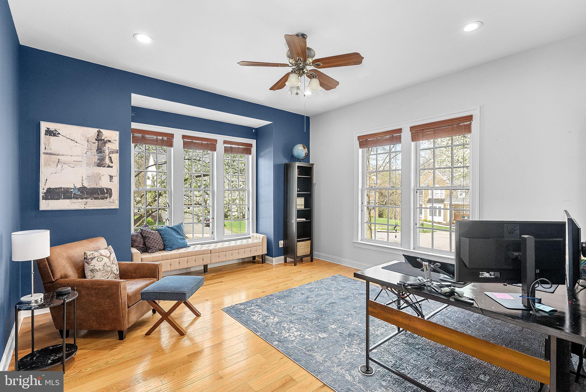 LANSDOWNE ON THE POTOMAC - Residential