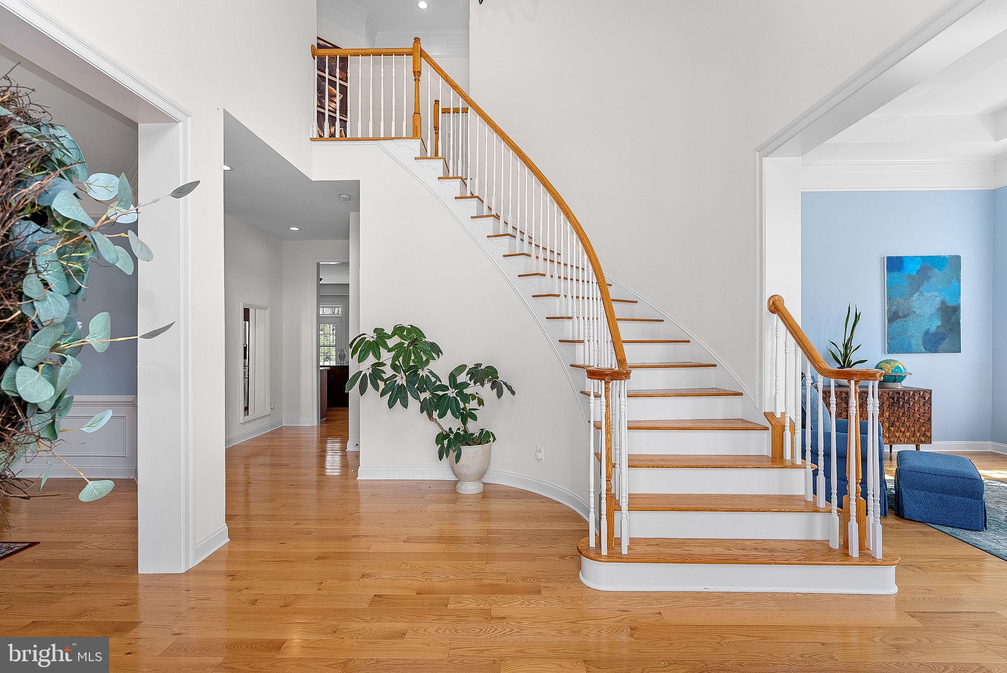 LANSDOWNE ON THE POTOMAC - Residential