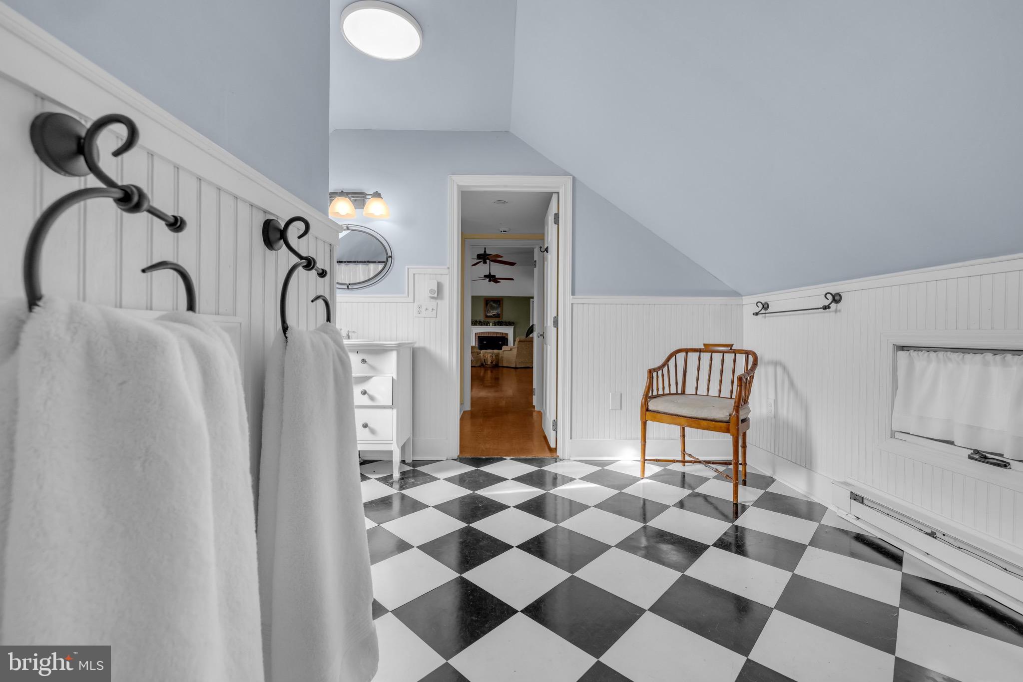TILGHMAN ISLAND - Residential