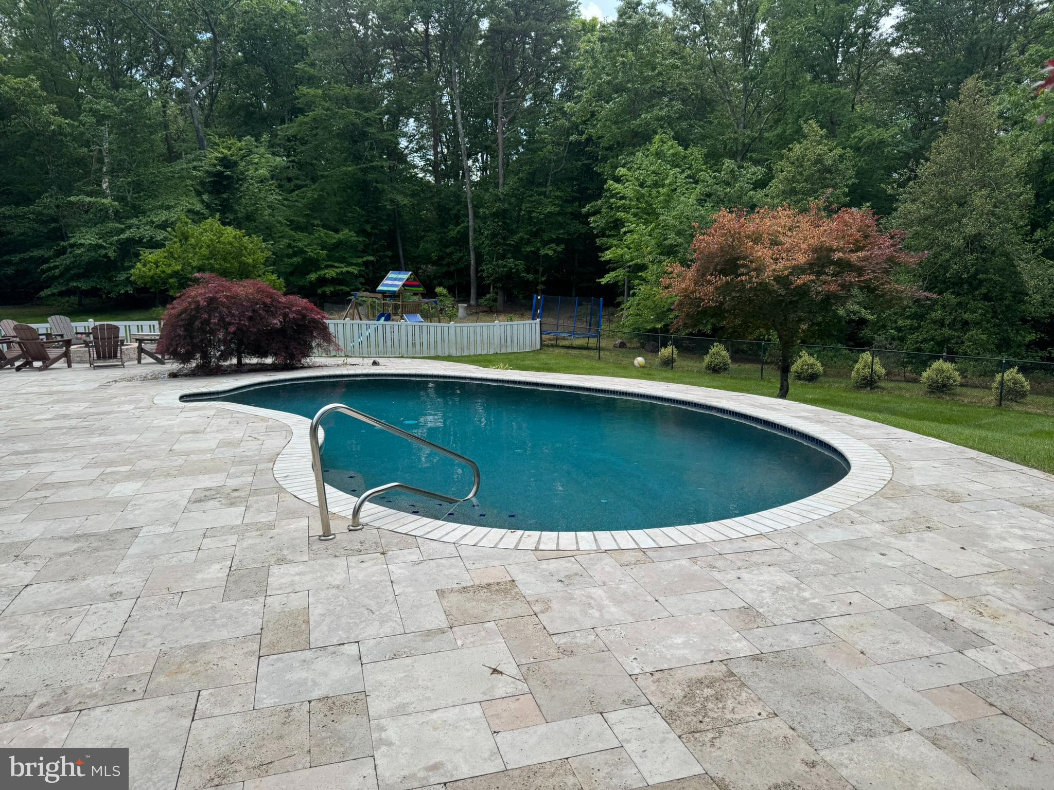 15690 CLOVERLEAF COURT