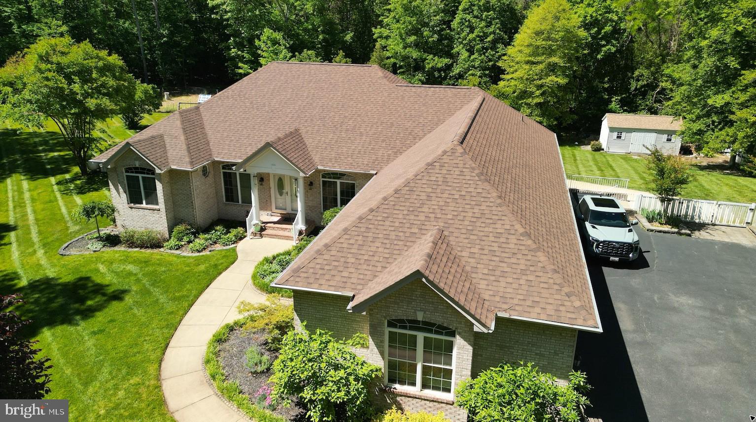 15690 CLOVERLEAF COURT