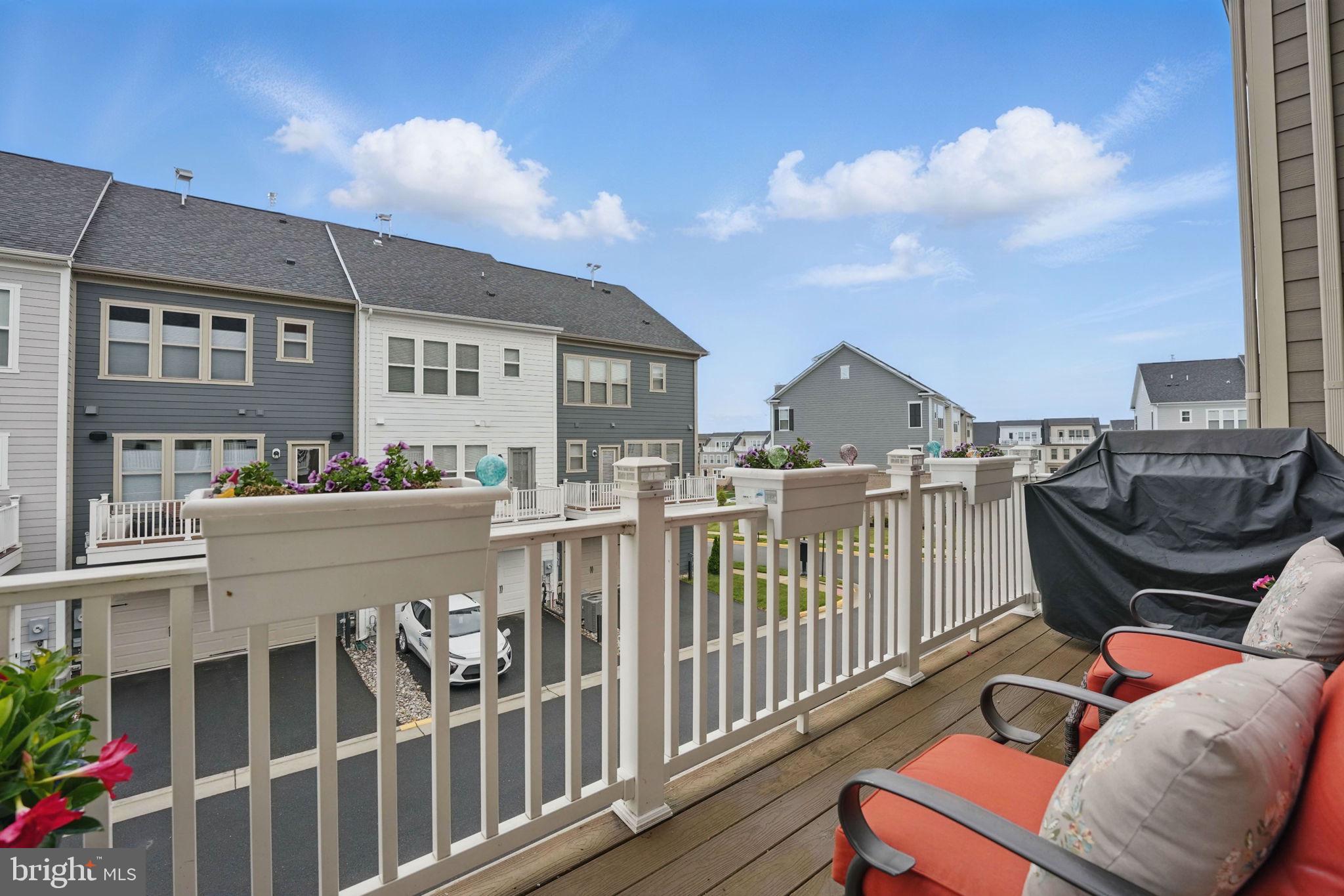 POTOMAC SHORES - Residential