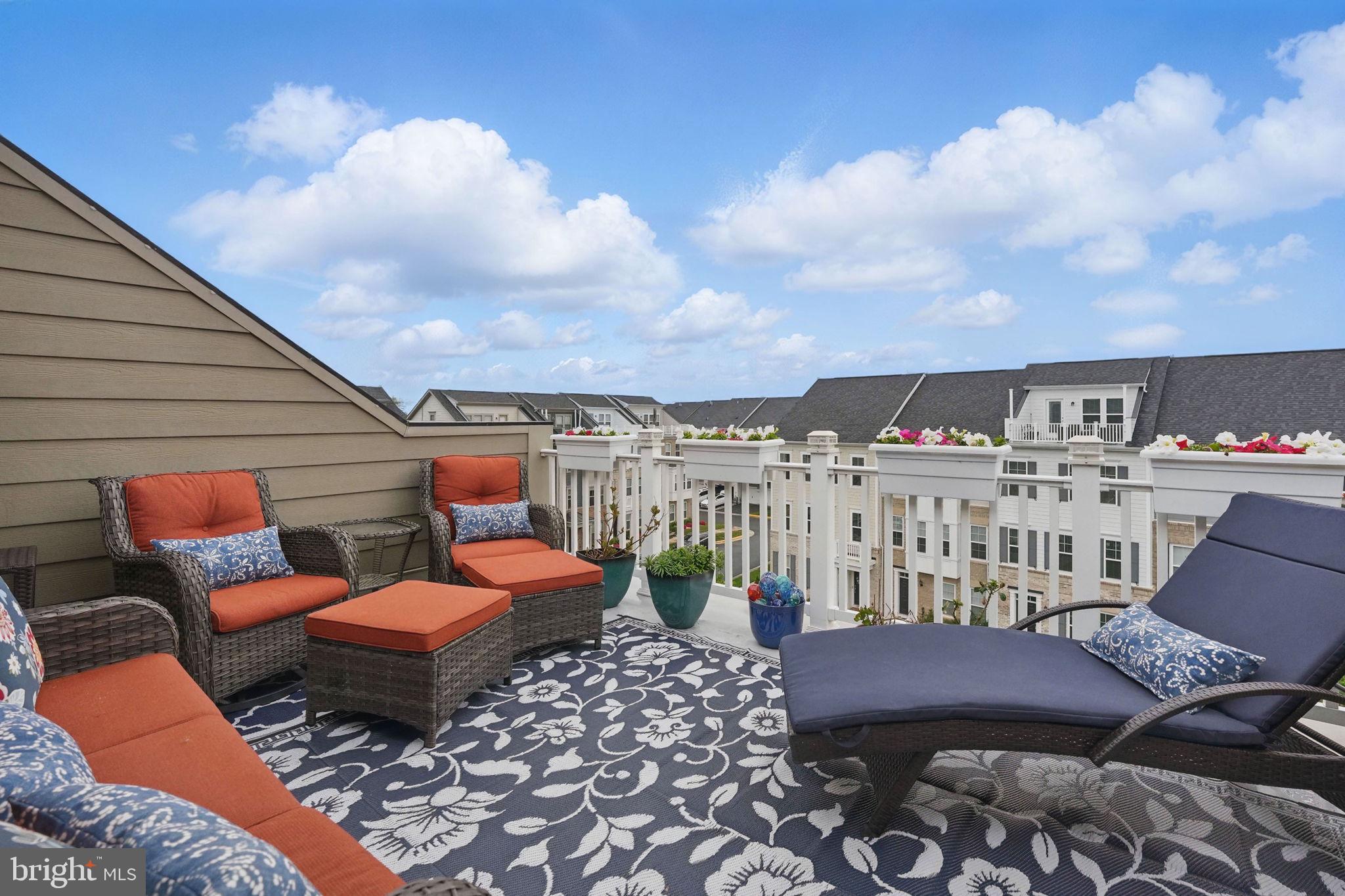 POTOMAC SHORES - Residential