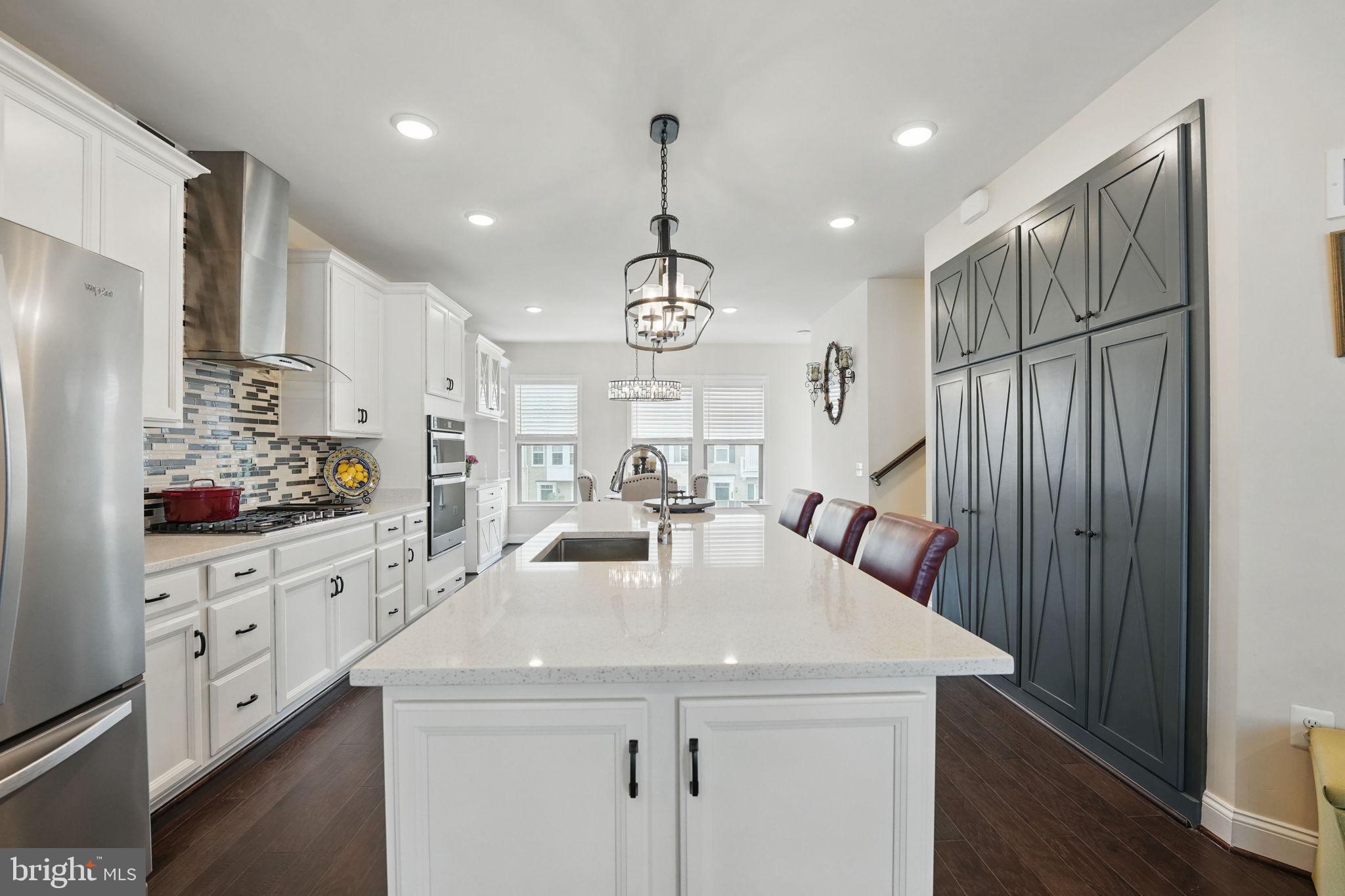 POTOMAC SHORES - Residential