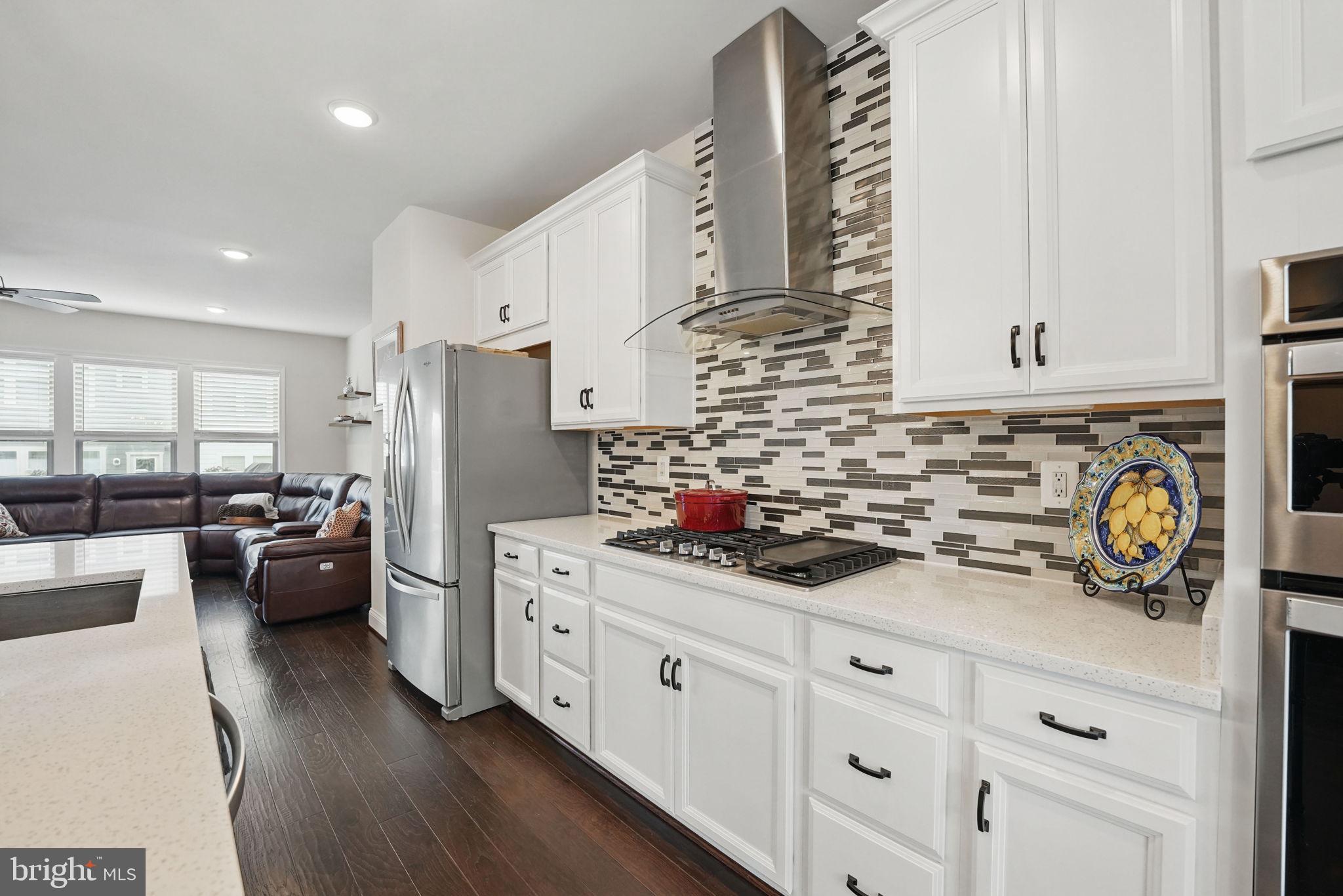 POTOMAC SHORES - Residential