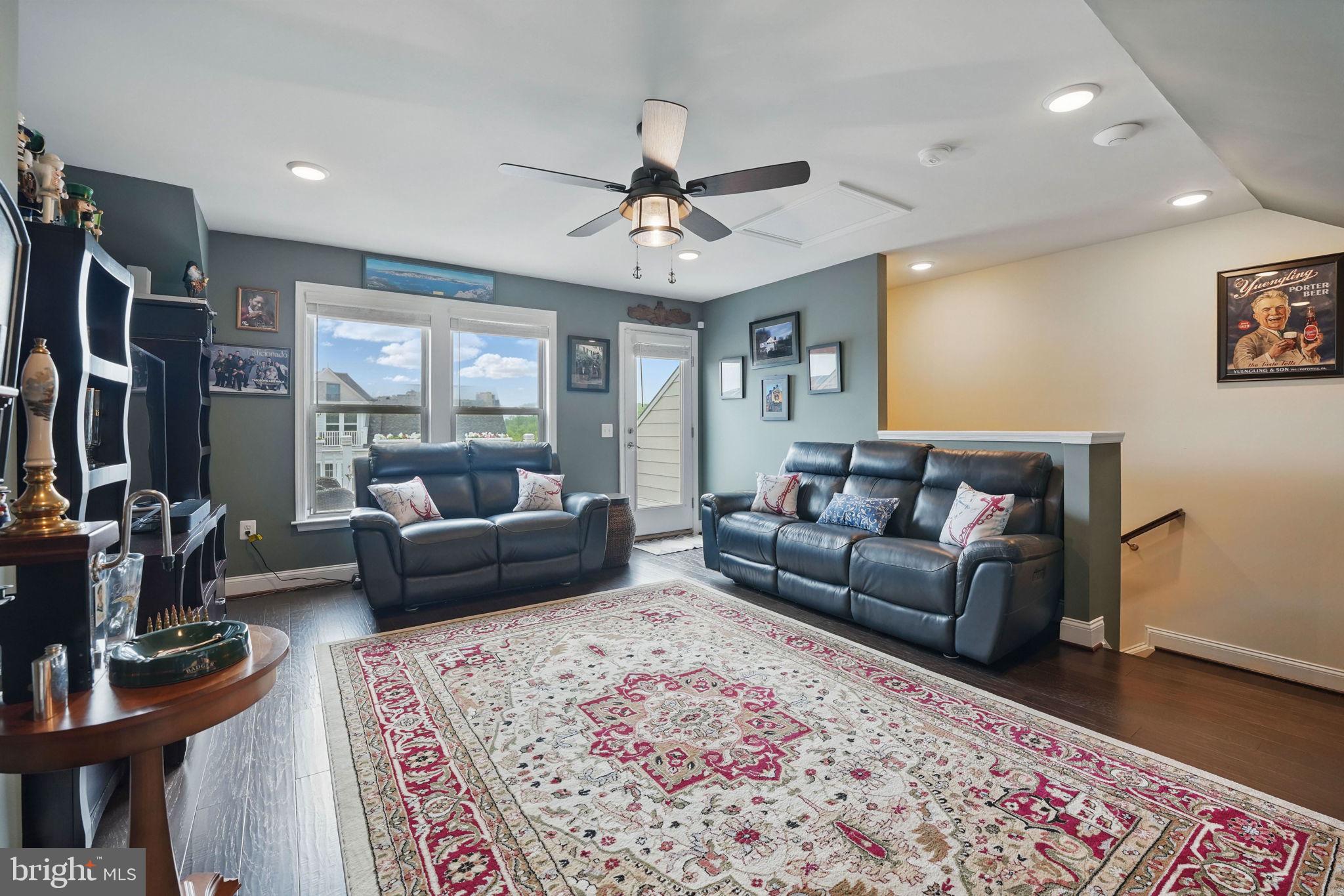 POTOMAC SHORES - Residential