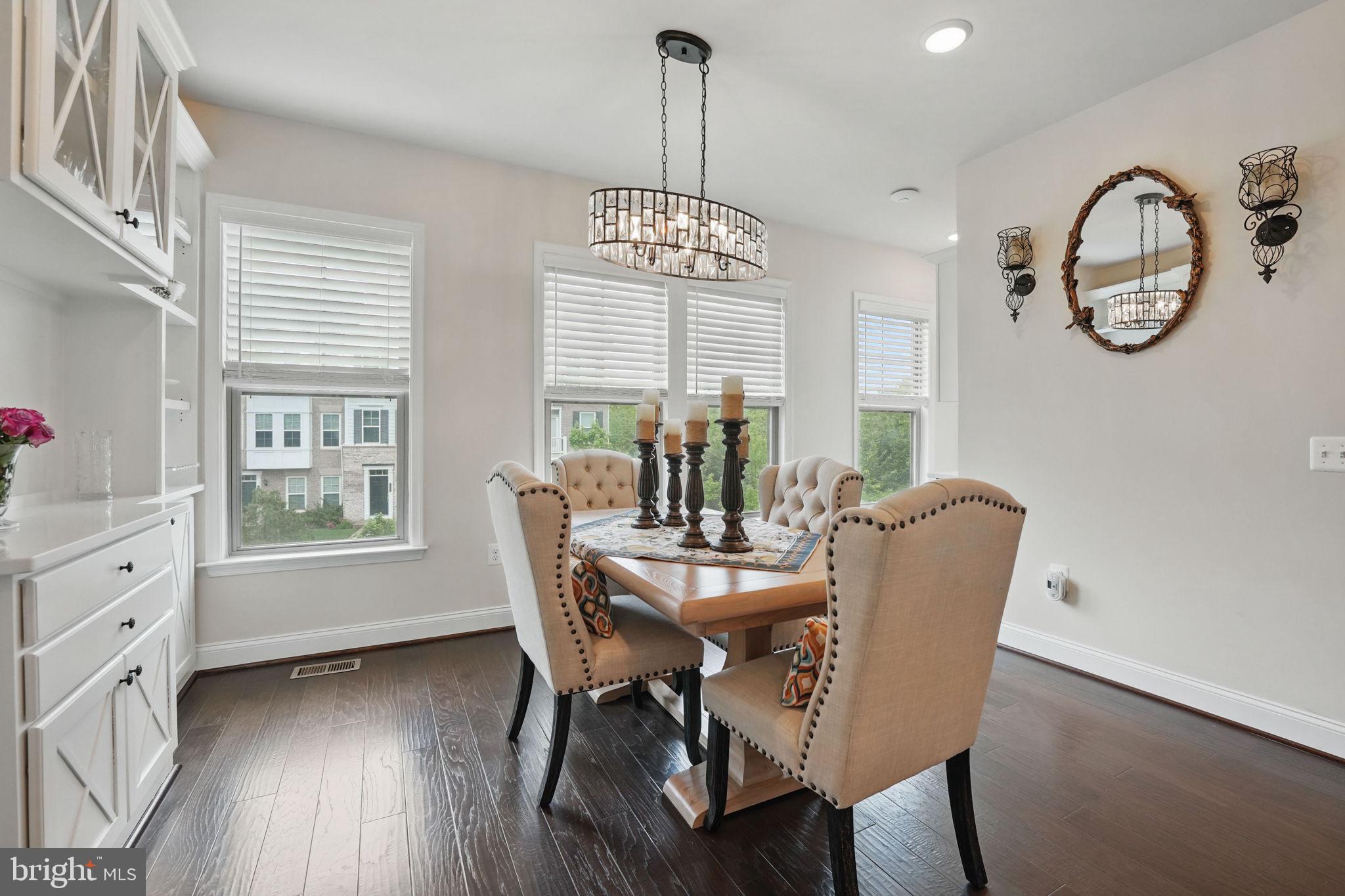 POTOMAC SHORES - Residential