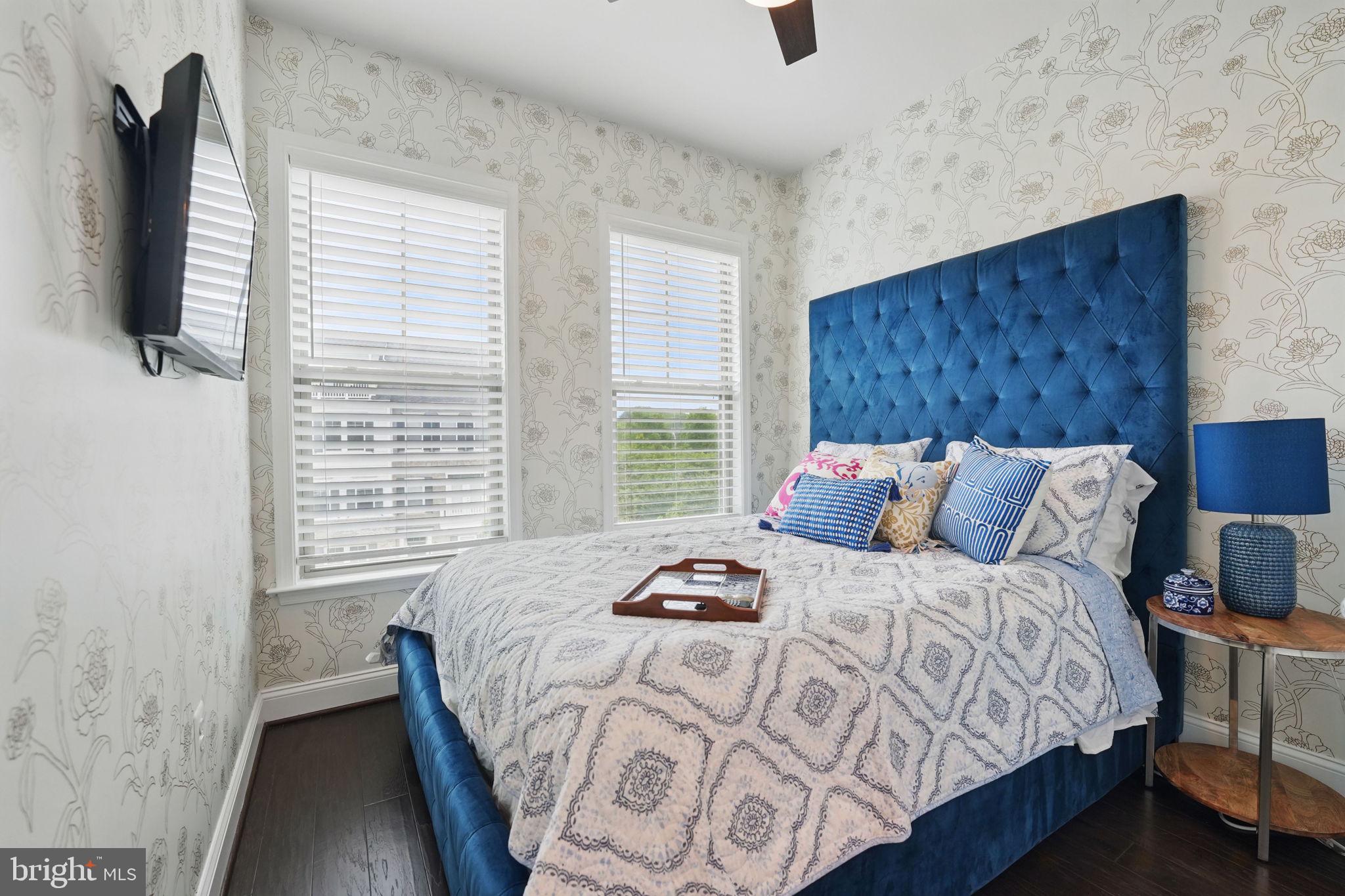 POTOMAC SHORES - Residential