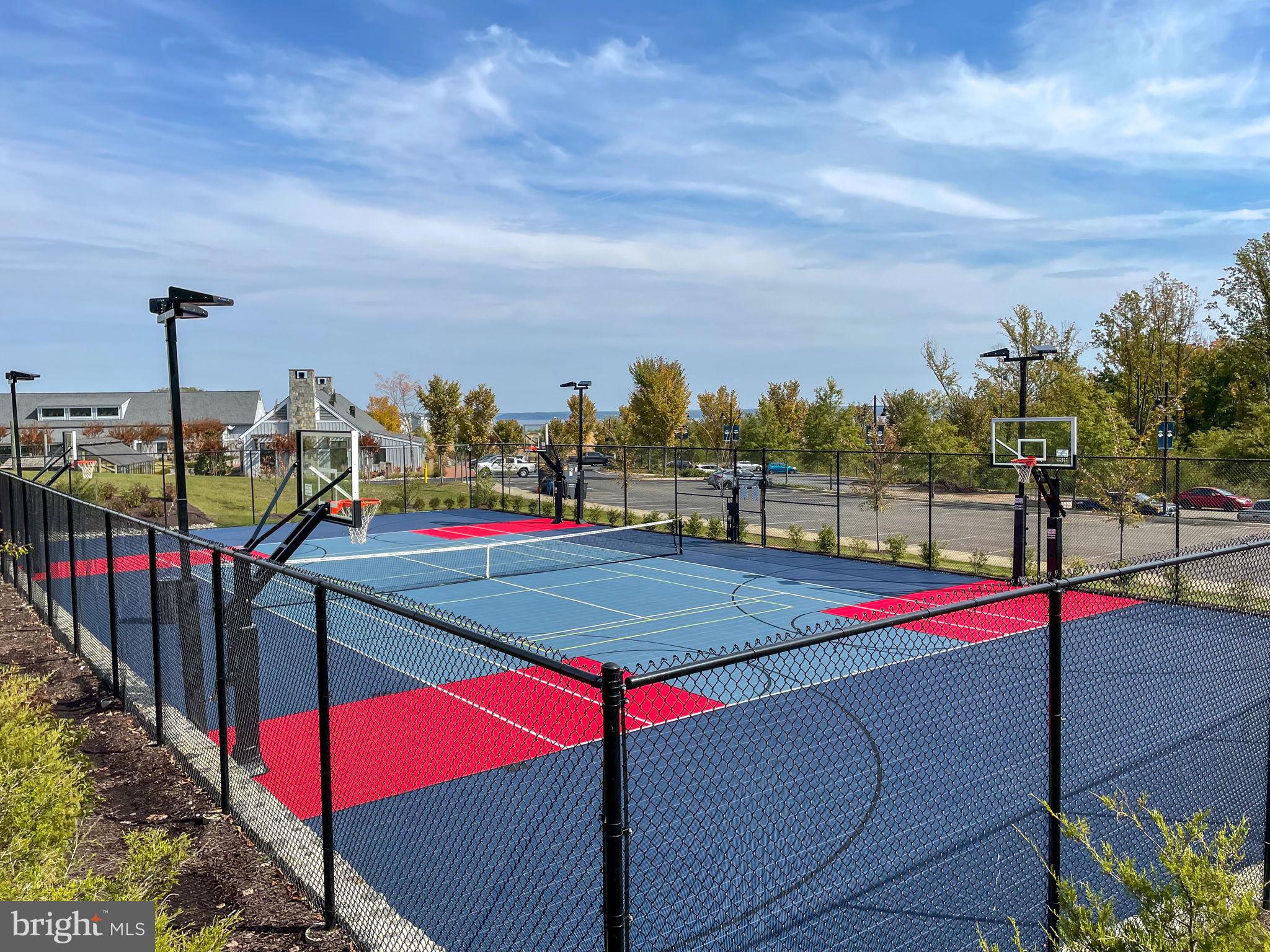 POTOMAC SHORES - Residential