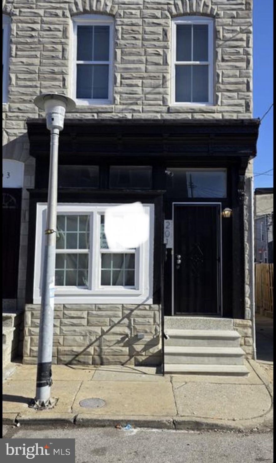 This completely renovated 4 bedroom, 1 bathroom property is available now! Home features fresh paint, new flooring, an updated kitchen, an updated bathroom, and an in unit washer and dryer! Here are the rental requirements: ✔️ Income must be 3x the monthly rent ✔️ Vouchers are welcome ✔️ No recent eviction history/failure to pay history (no minimum credit score required) ✔️ $50 application fee per adult ✔️ Security deposit due within 48 hours of accepted application - Please upload your ID, SS Card, and 2 most recent paystubs or bank statements when submitting applications. Connect with us NOW to make this property your new home!